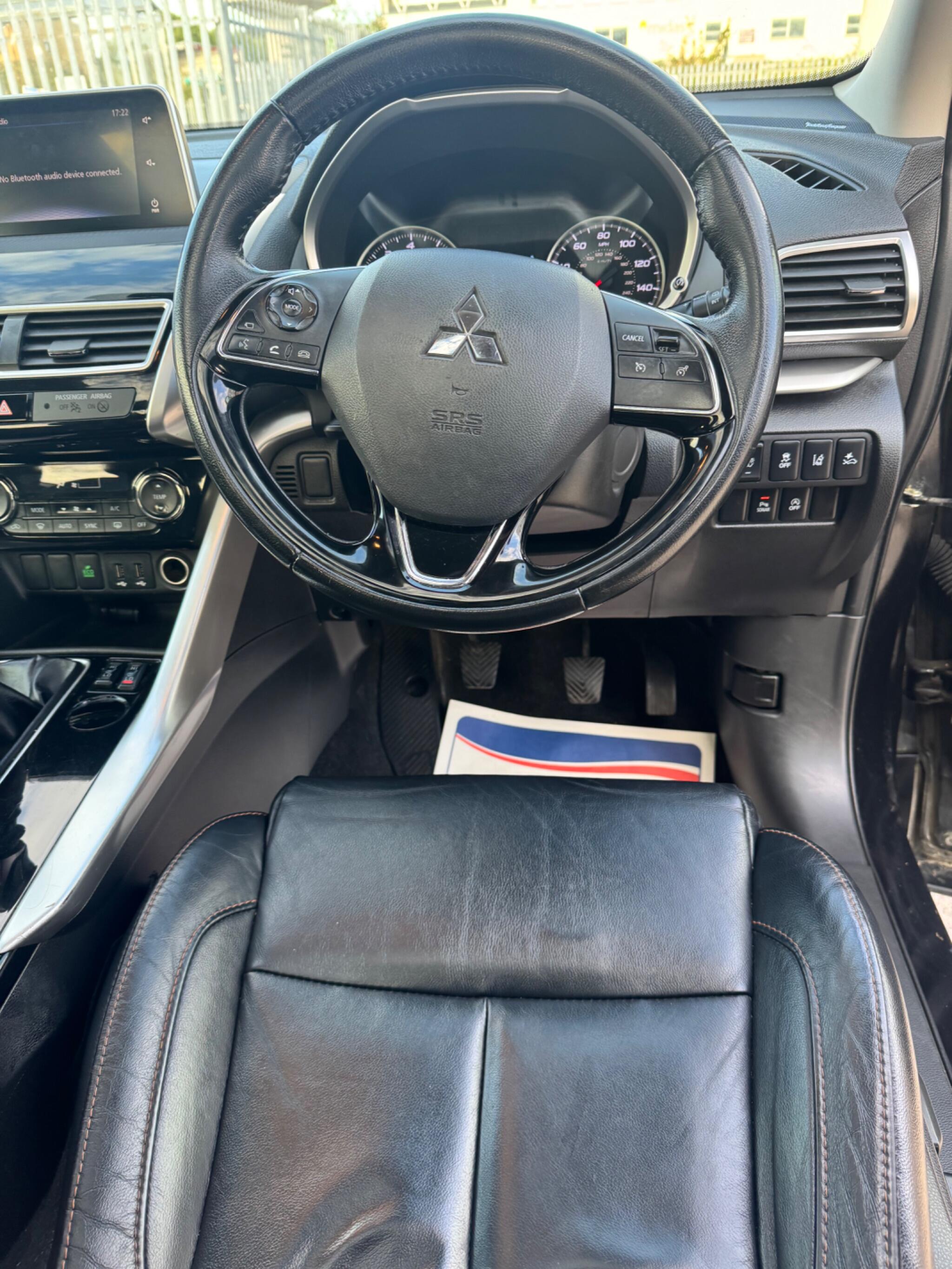 Mitsubishi Eclipse Cross view 24