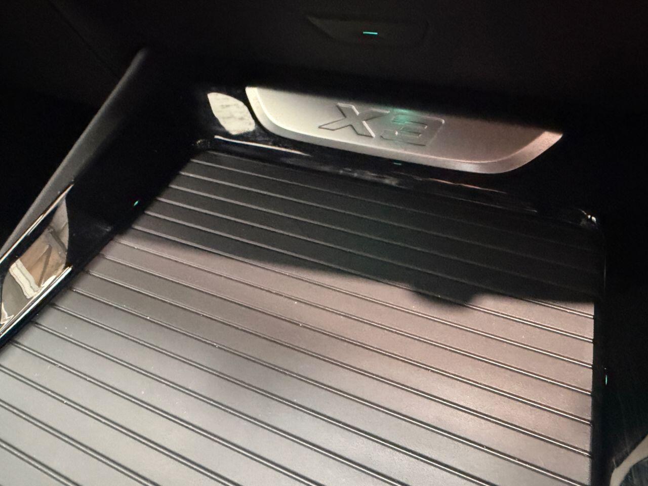 BMW X3 view 43