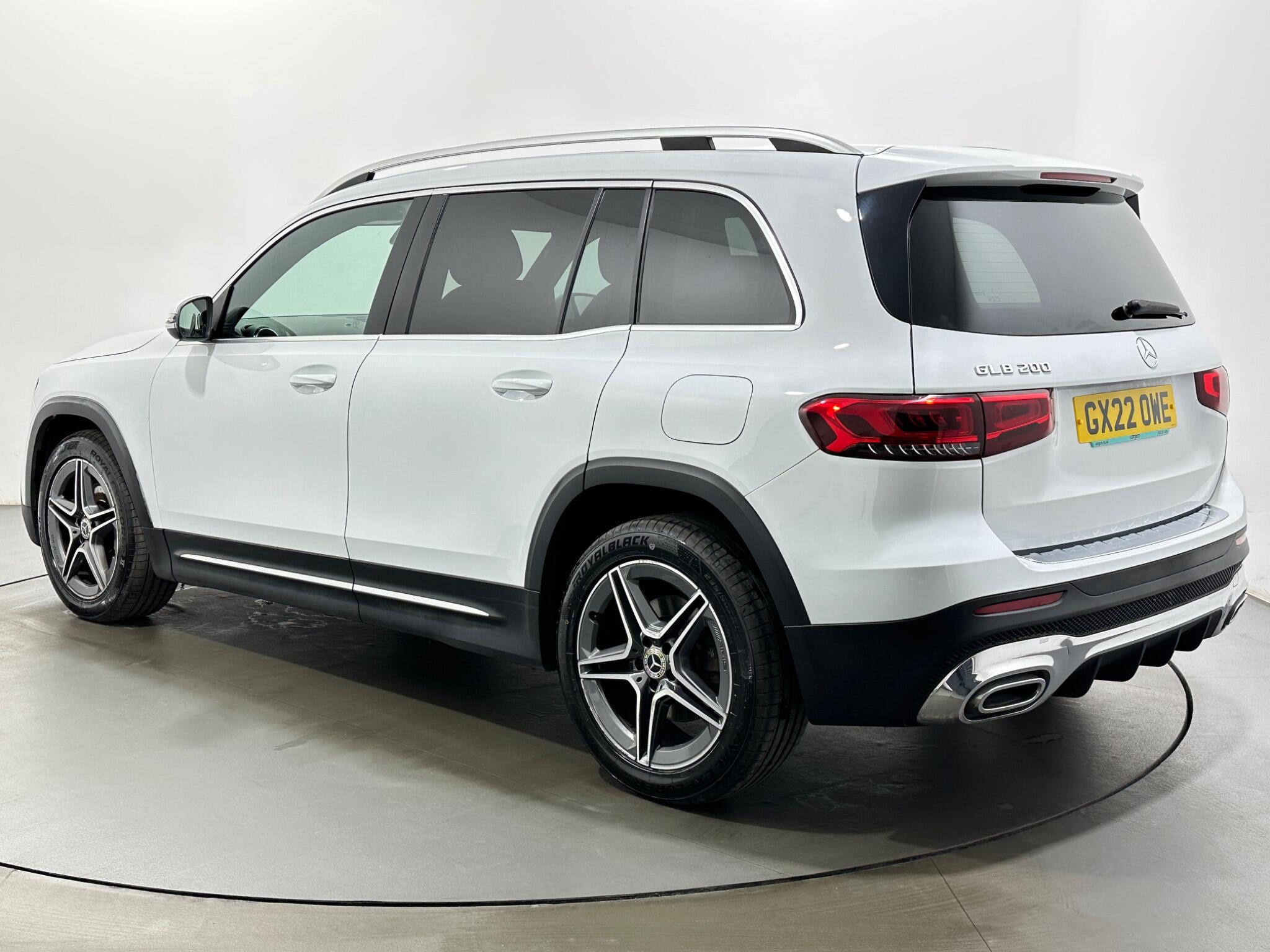 Mercedes-Benz GLB view 6