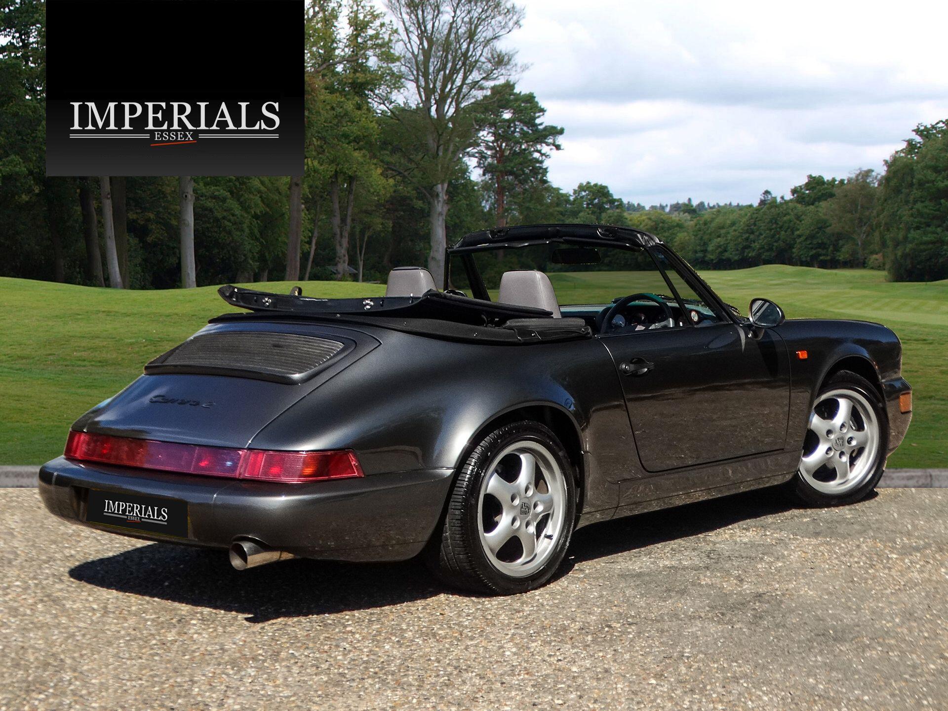 Porsche 911 view 4