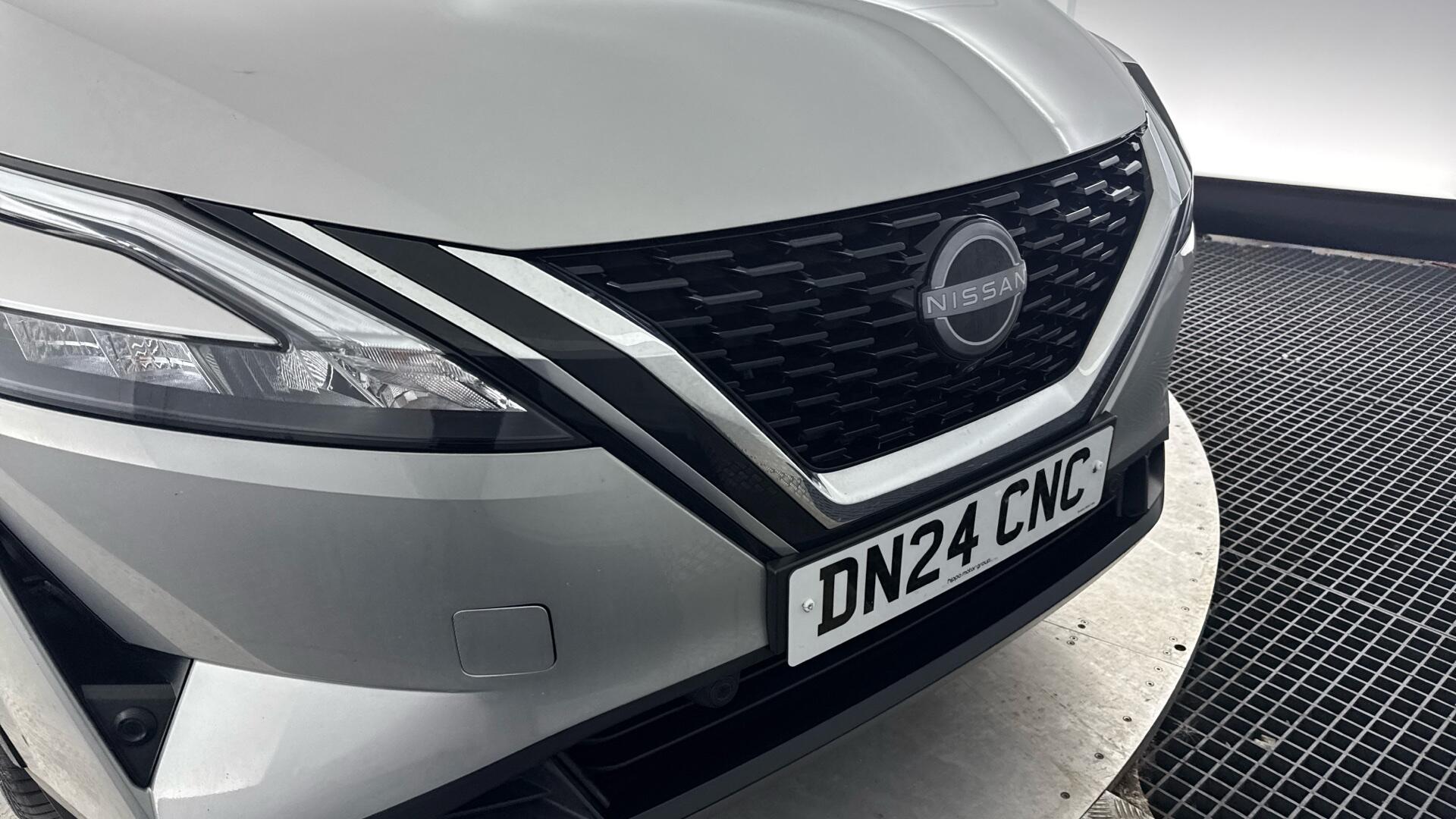 Nissan Qashqai view 25