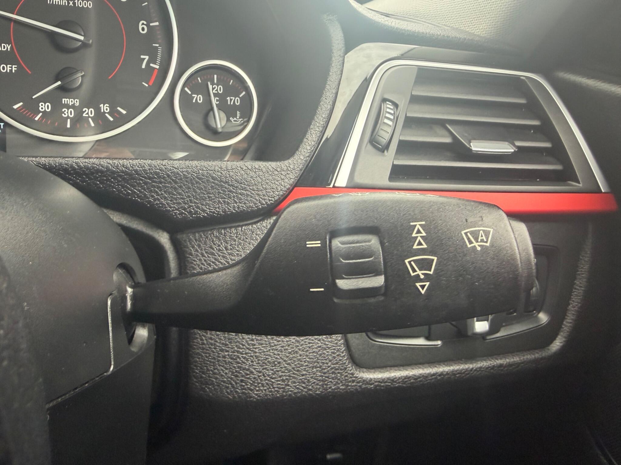BMW 3 Series view 45