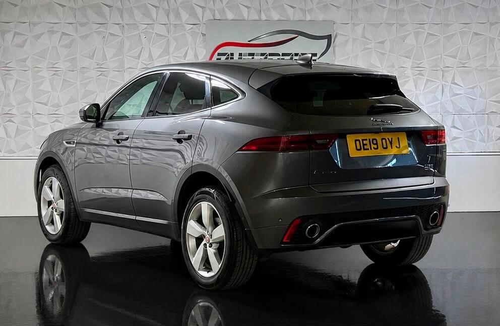 Jaguar E-Pace view 5