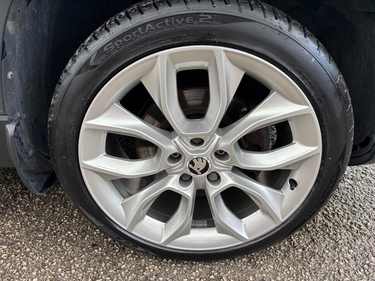 Skoda Karoq view 27