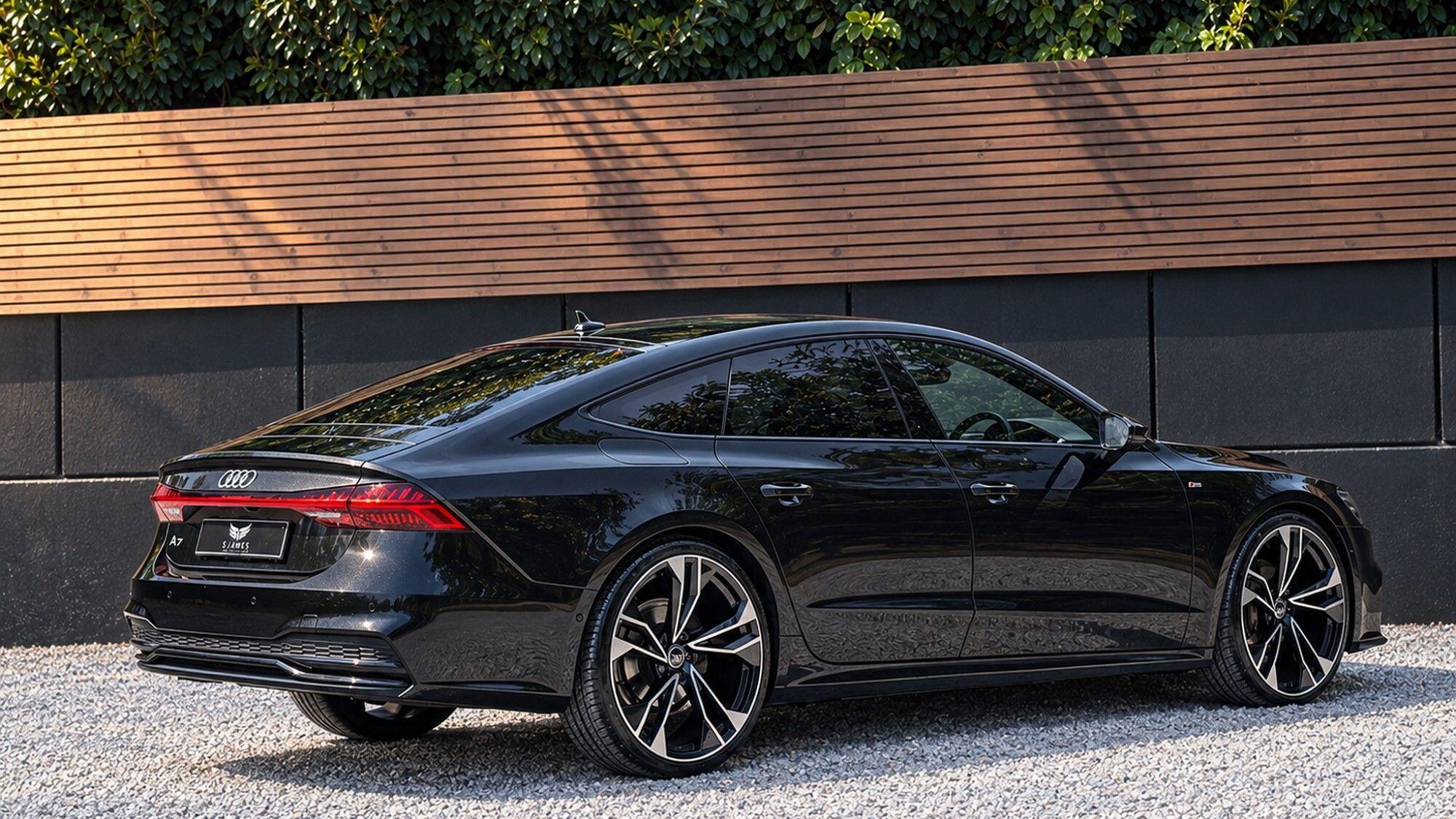Audi A7 view 7