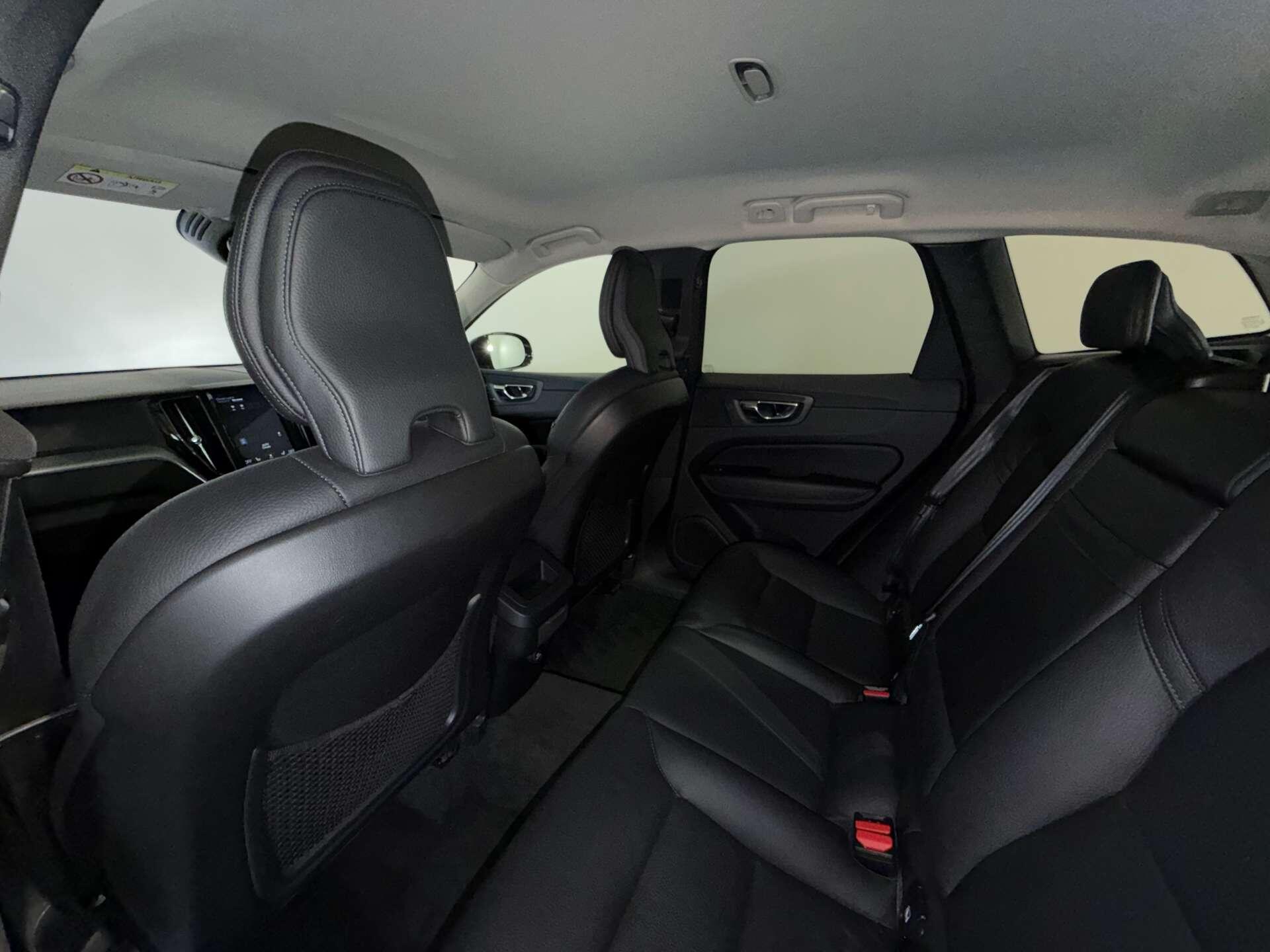 Volvo XC60 view 64