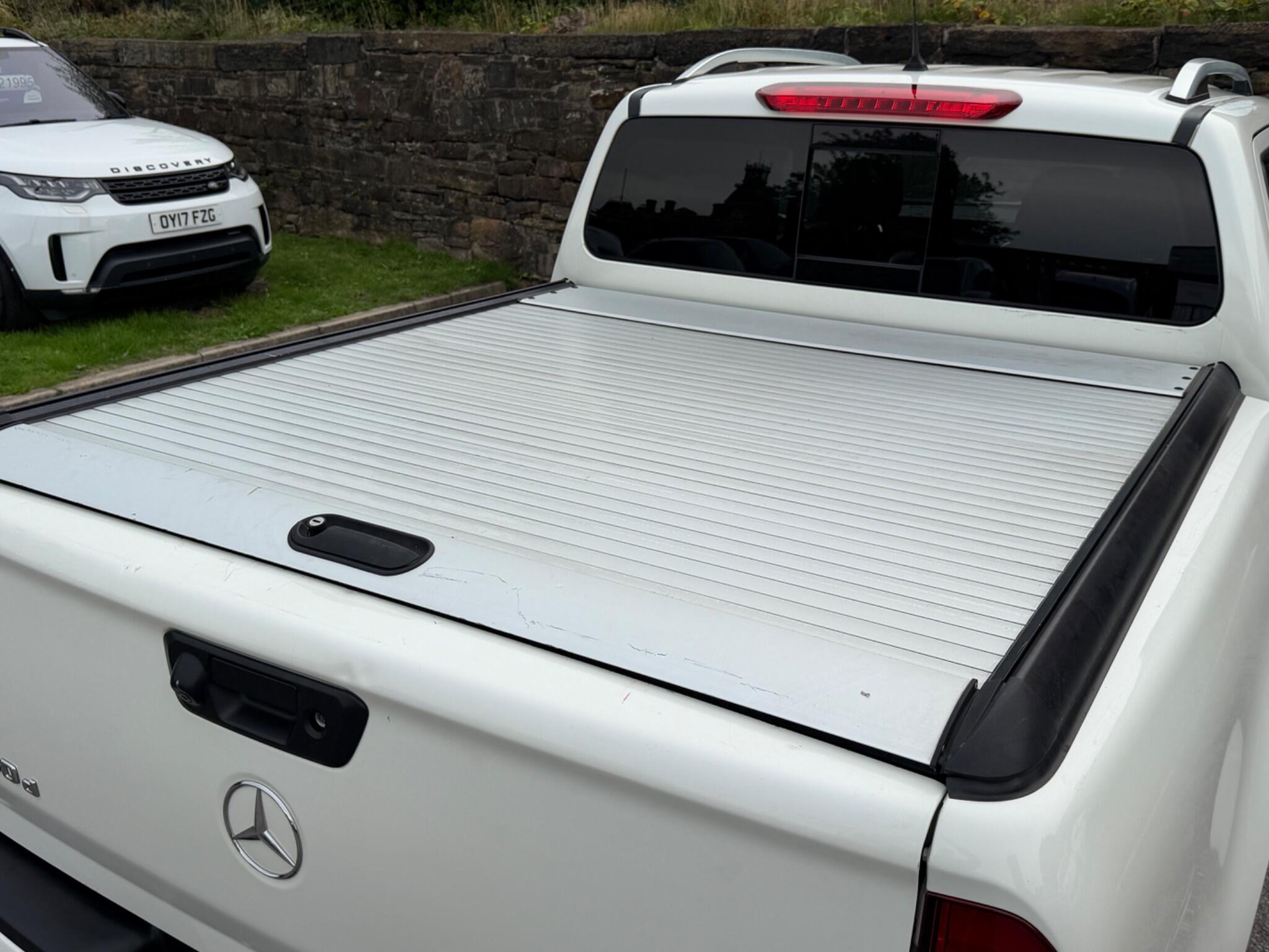 Mercedes-Benz X-Class view 22