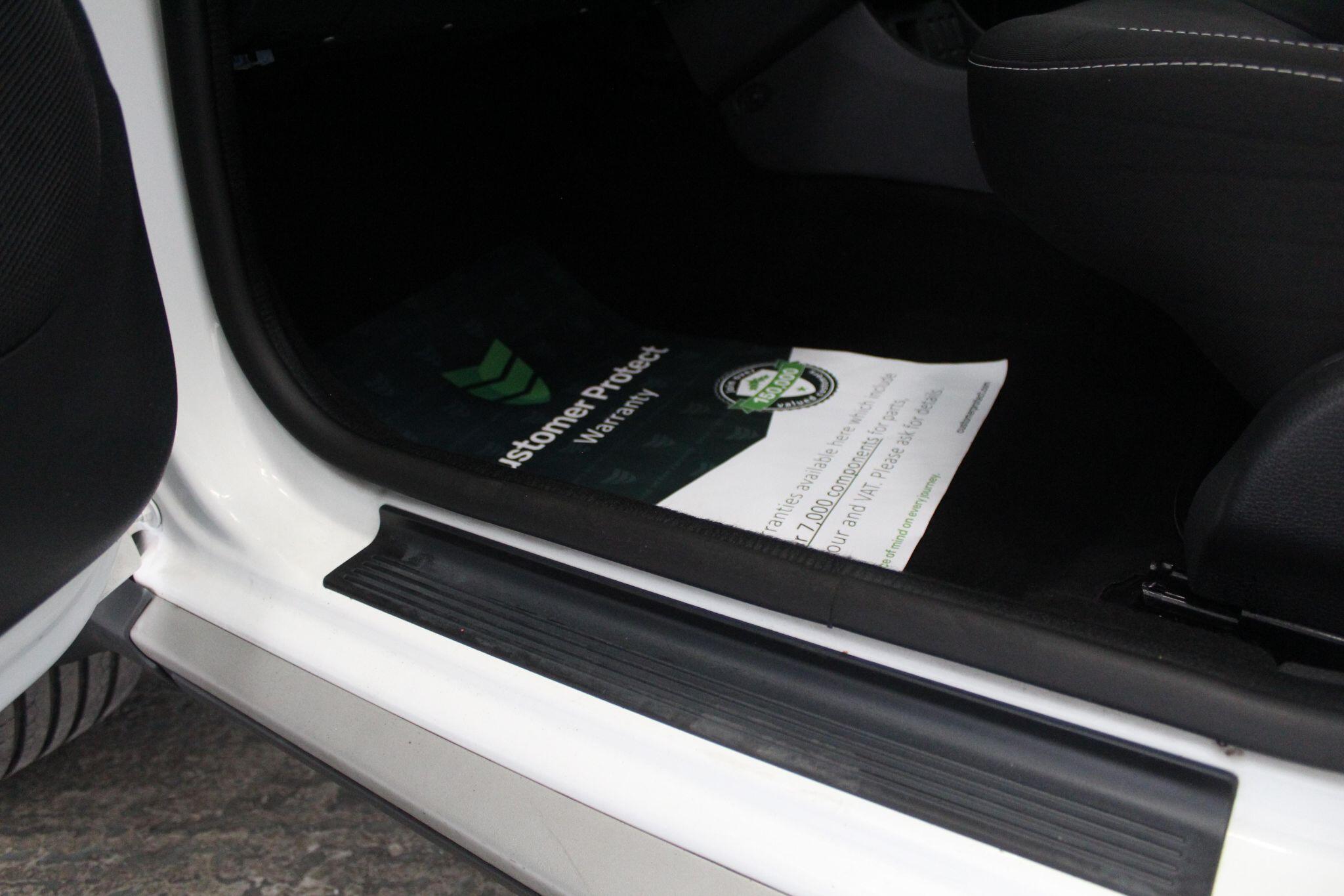 Dacia Duster view 32