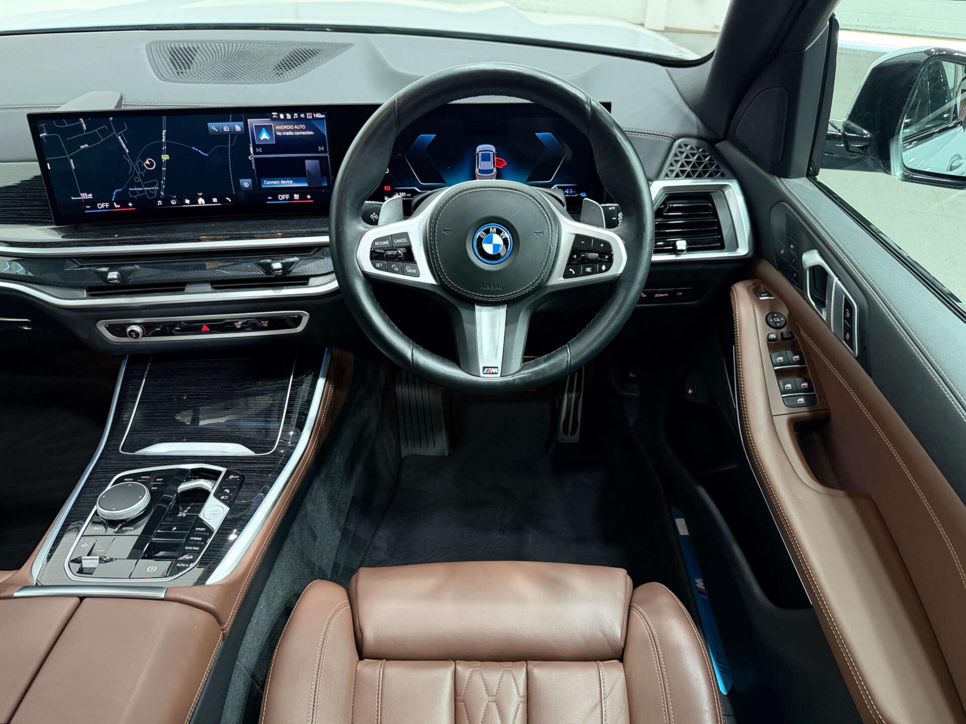 BMW X5 view 21