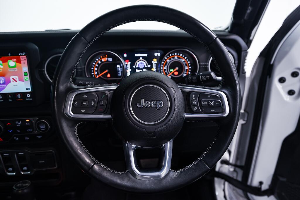 Jeep Wrangler view 23
