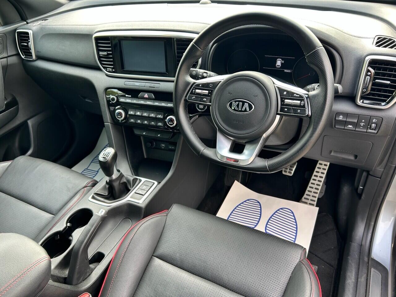 Kia Sportage view 3