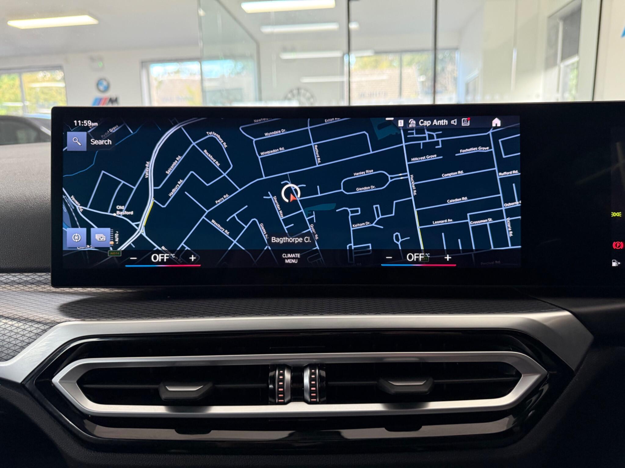BMW 3 Series view 16