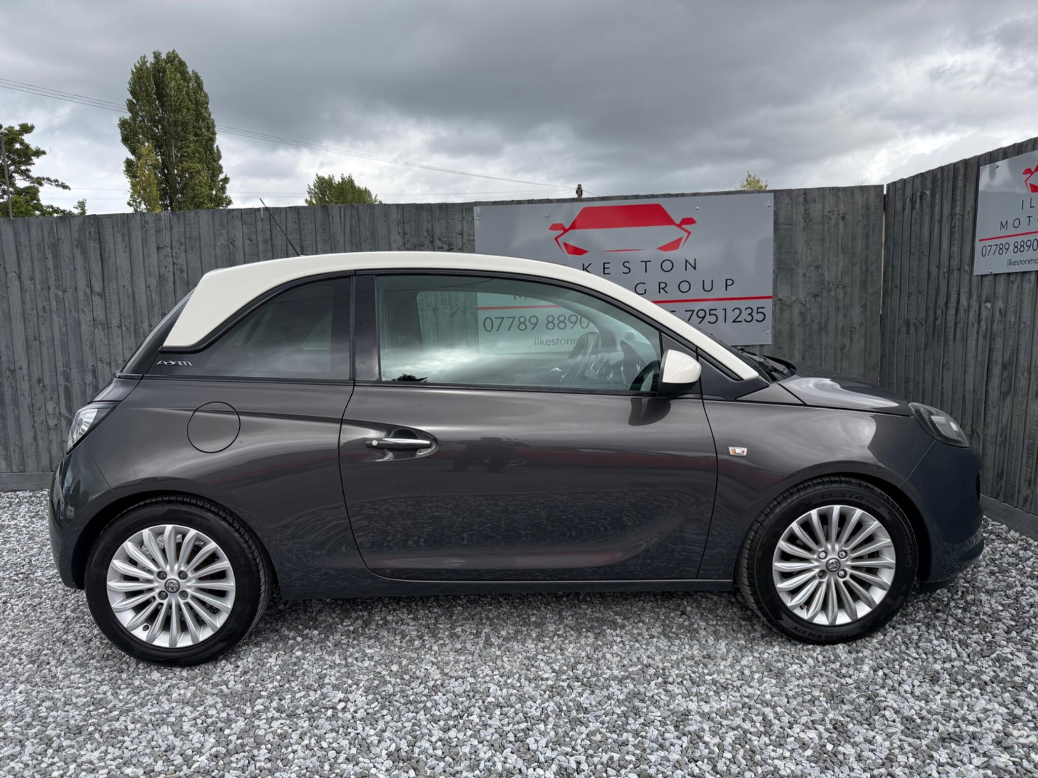 2015 Vauxhall ADAM 1.2 16v GLAM Euro 5 3dr • 111,490 miles image 15