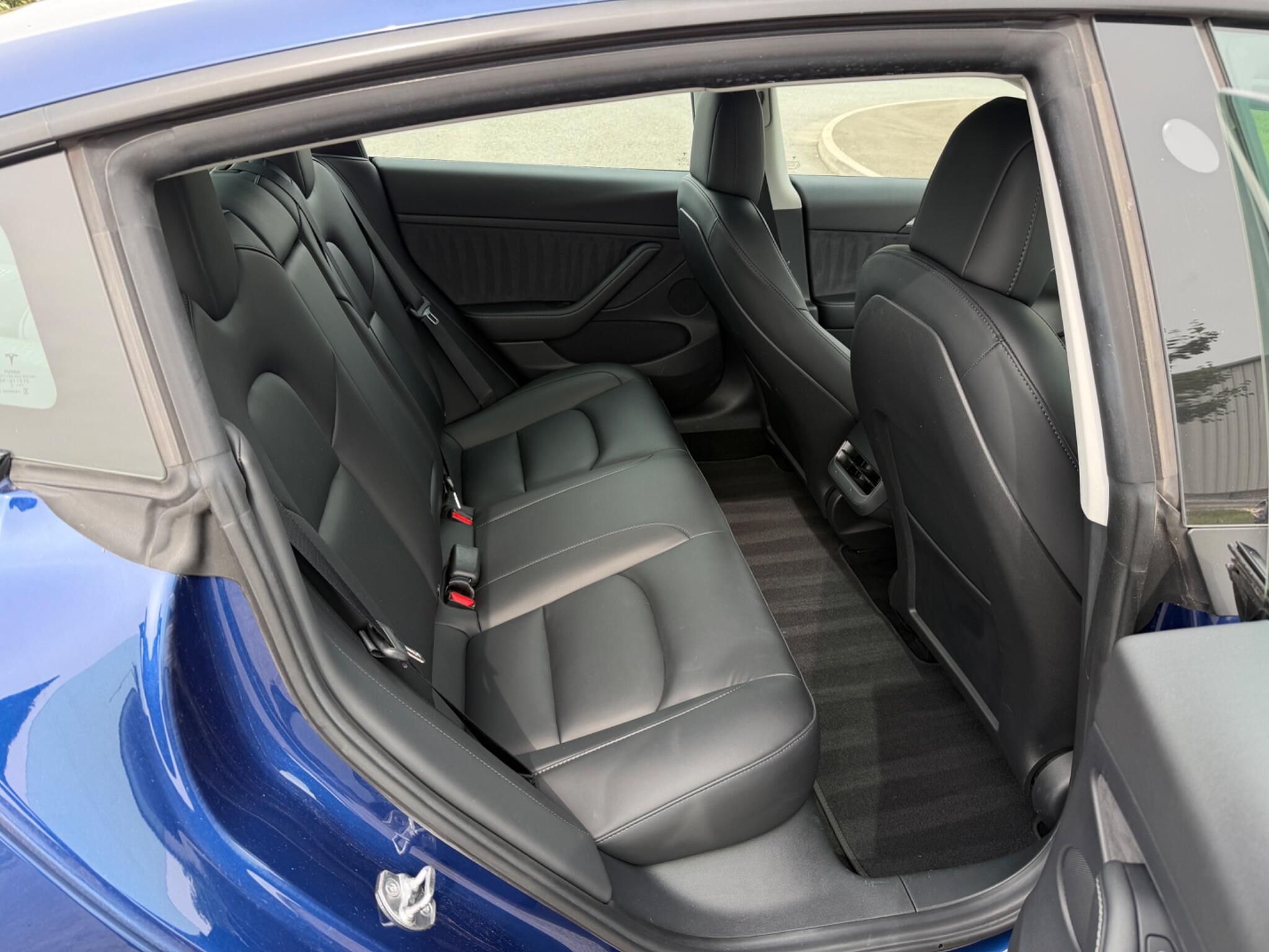 Tesla Model 3 view 37