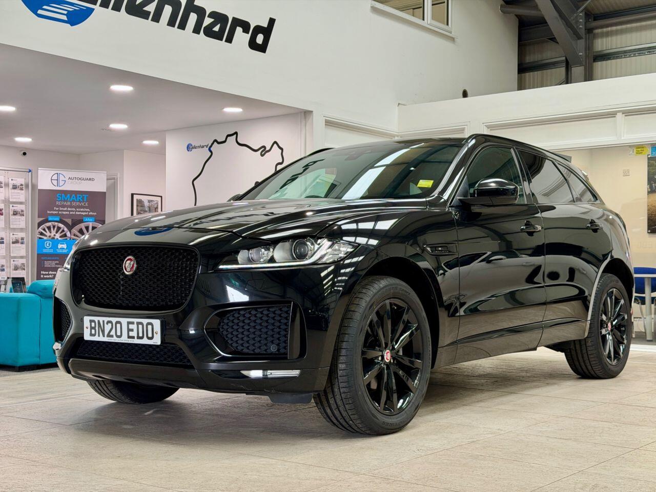 Jaguar F-Pace view 5