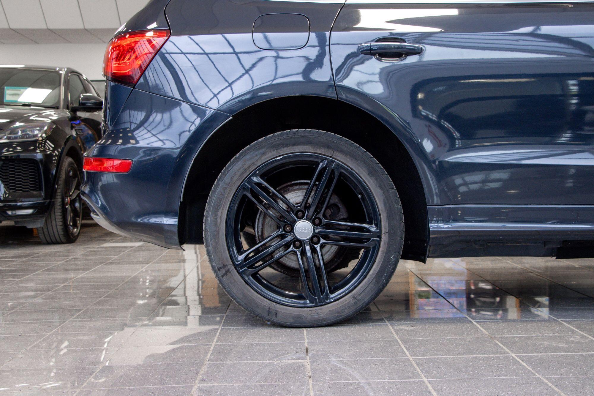 Audi Q5 view 27