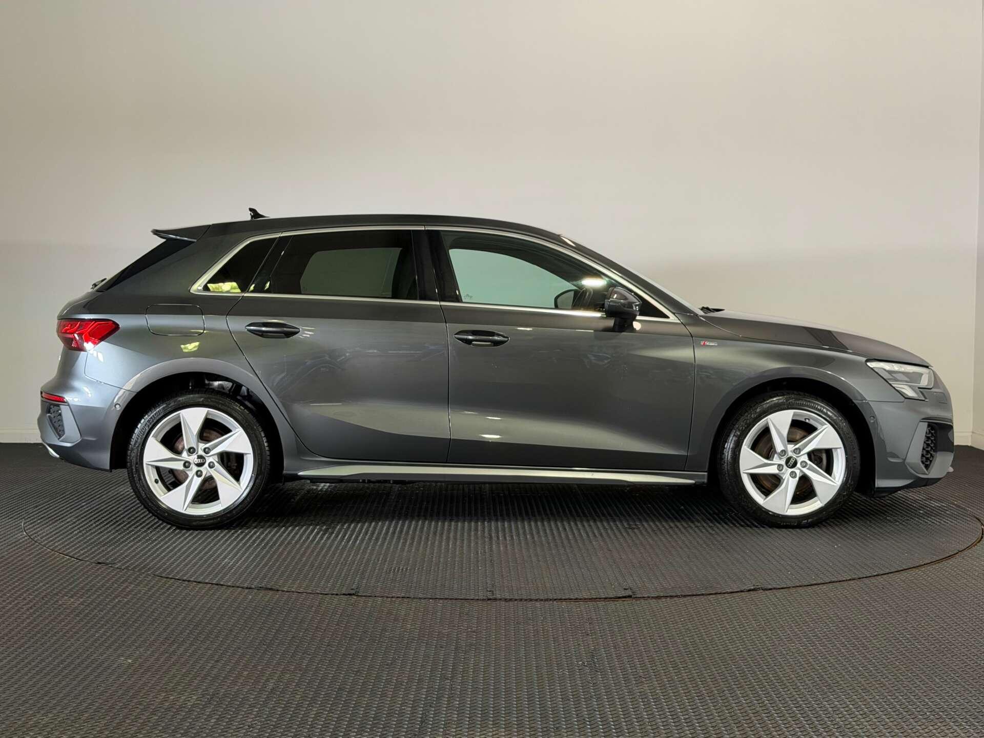 Audi A3 view 8