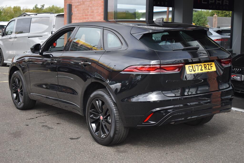 Jaguar F-Pace view 20