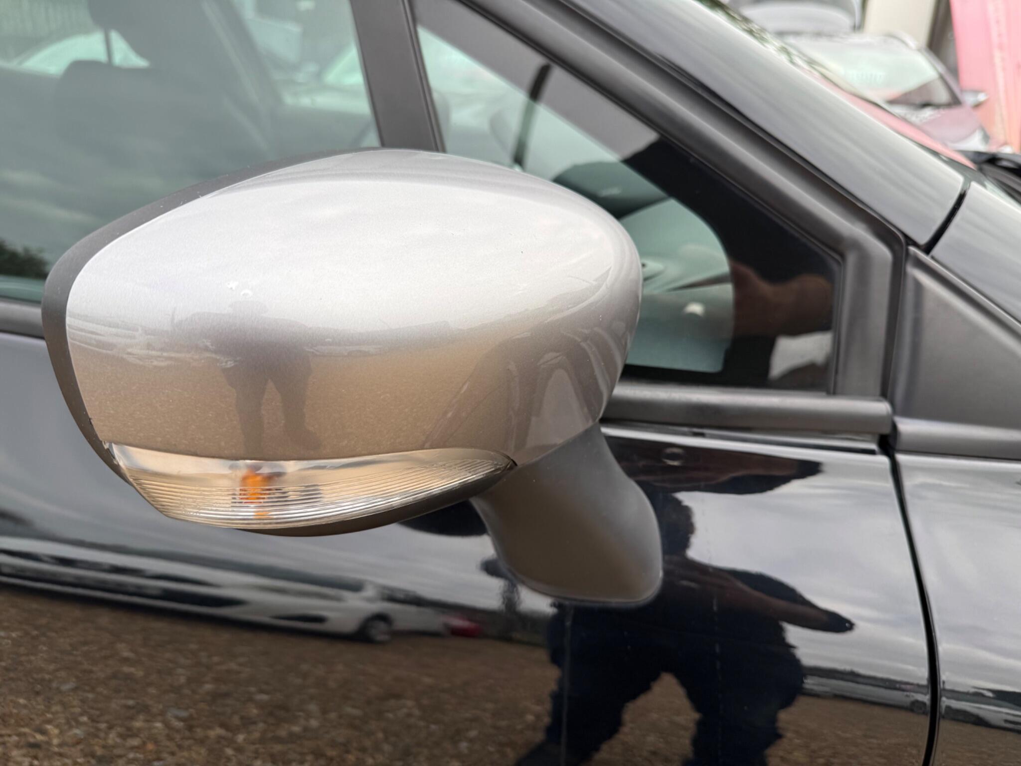 Renault Clio view 41