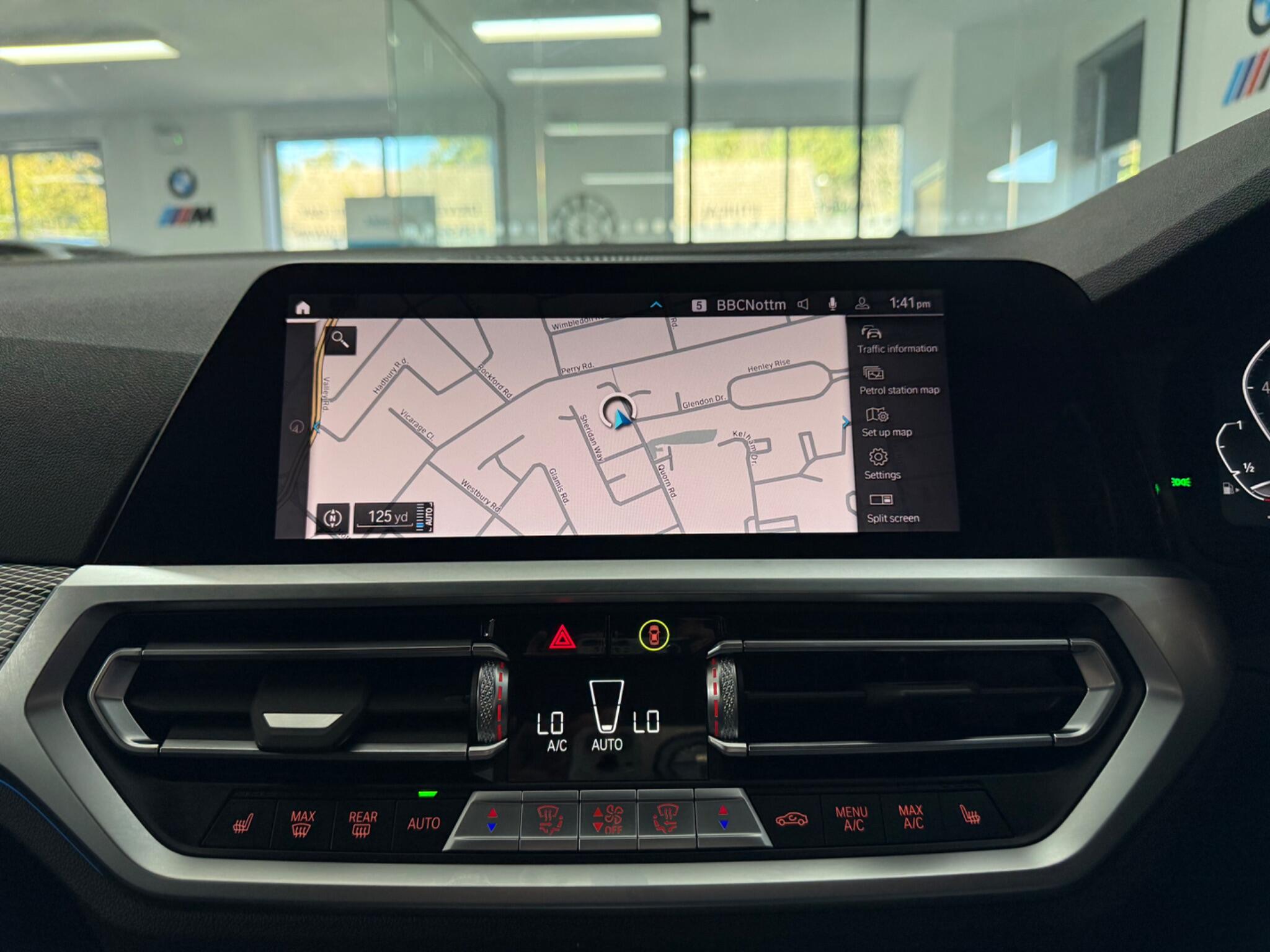 BMW 3 Series view 13