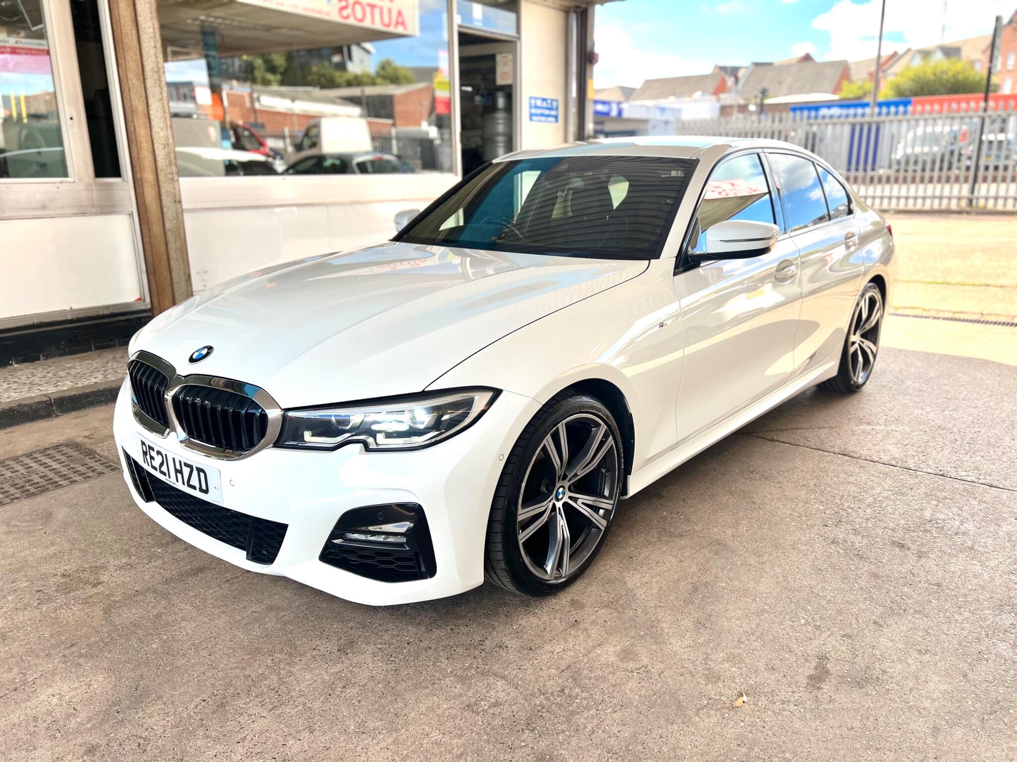 BMW 3 Series view 3