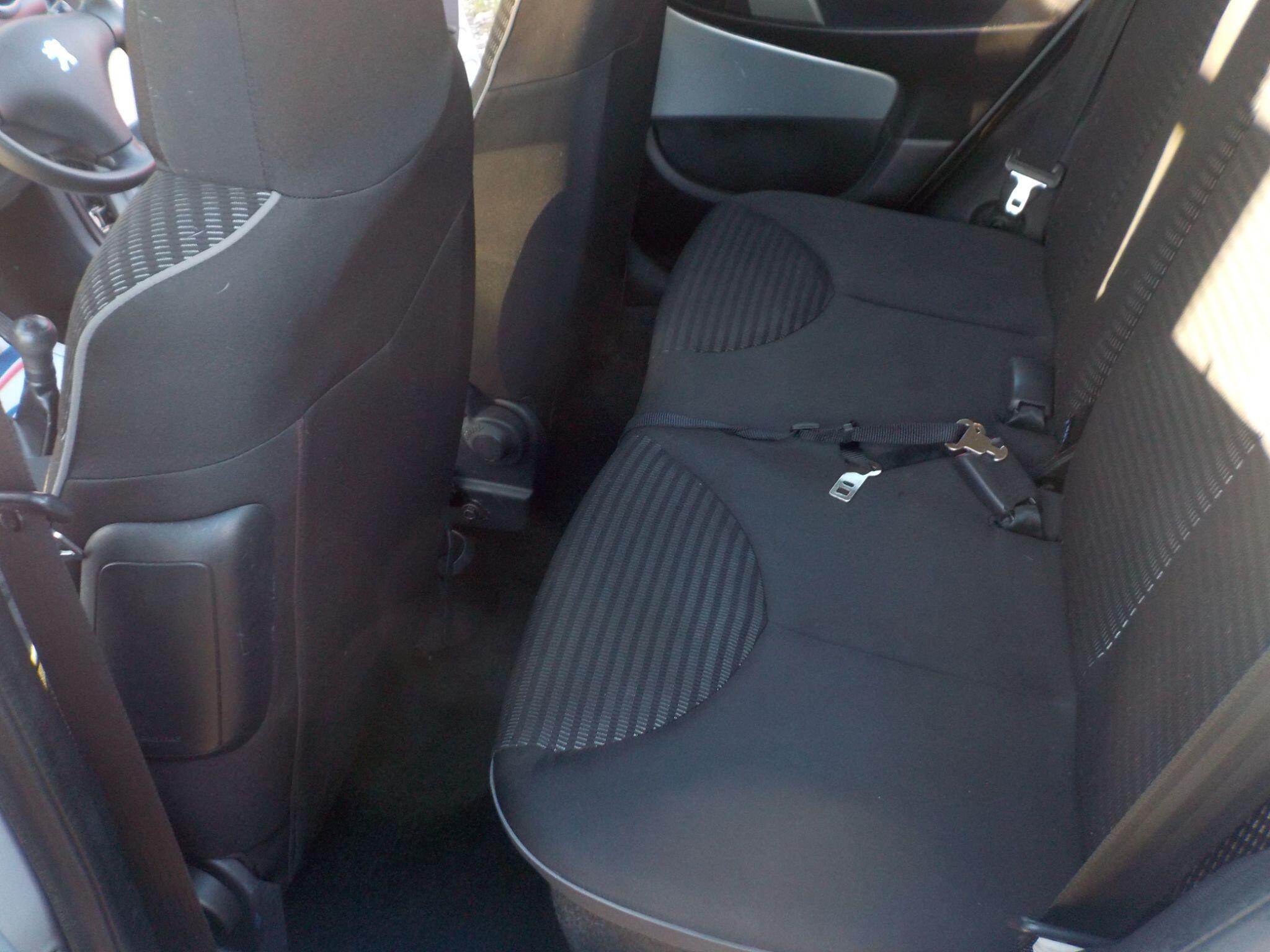 Peugeot 107 1.0 12V Active Euro 5 5dr