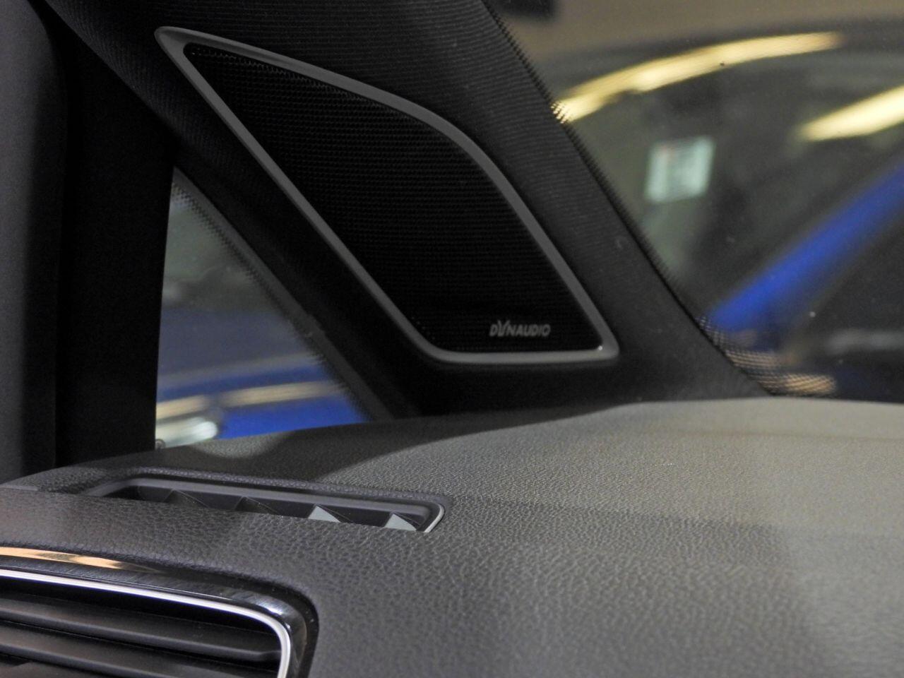 Volkswagen Golf view 32