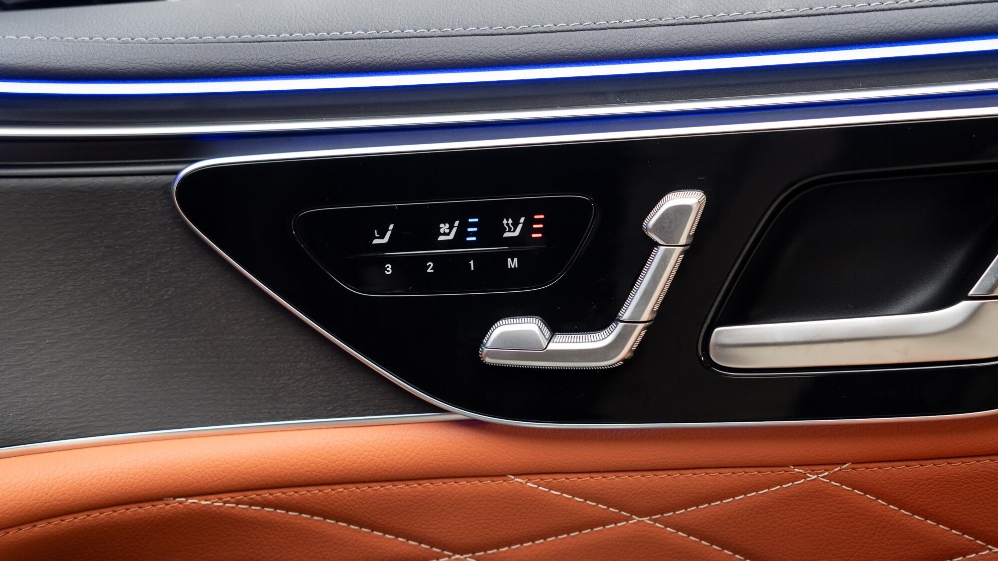 Mercedes-Benz S-Class view 50