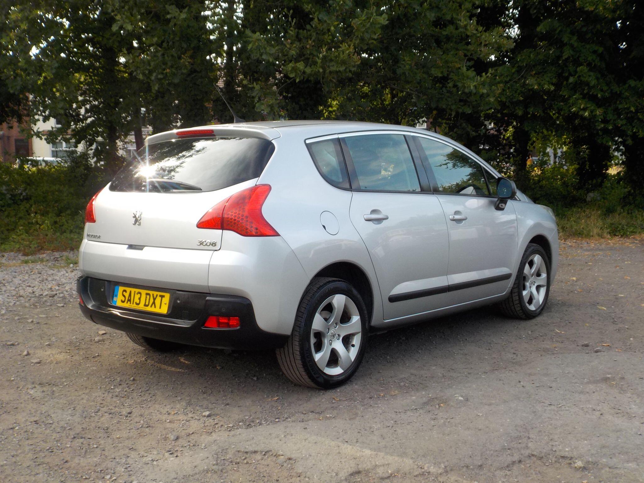 Peugeot 3008 1.6 HDi Active Euro 5 5dr
