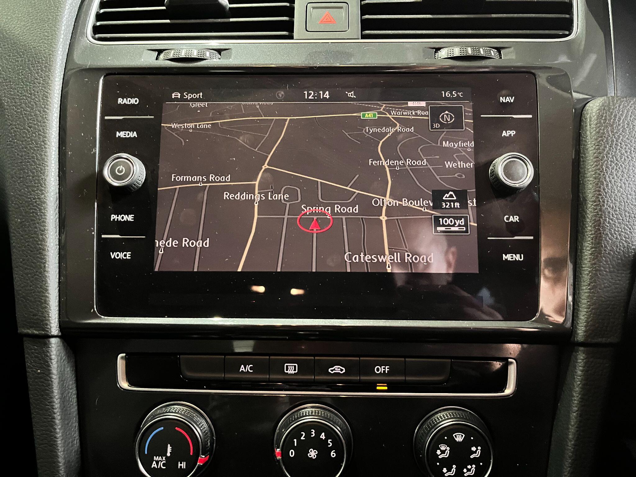 Volkswagen Golf view 15