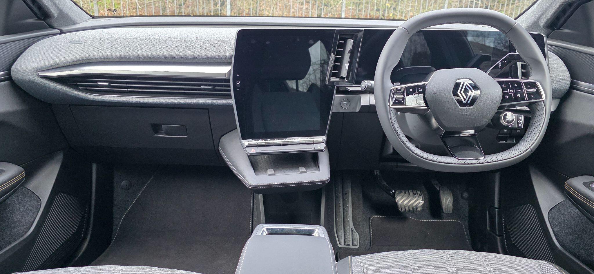 2025 Renault Scenic E-Tech long range 87kWh techno Auto 5dr (22kW Charger) • 186 miles image 14