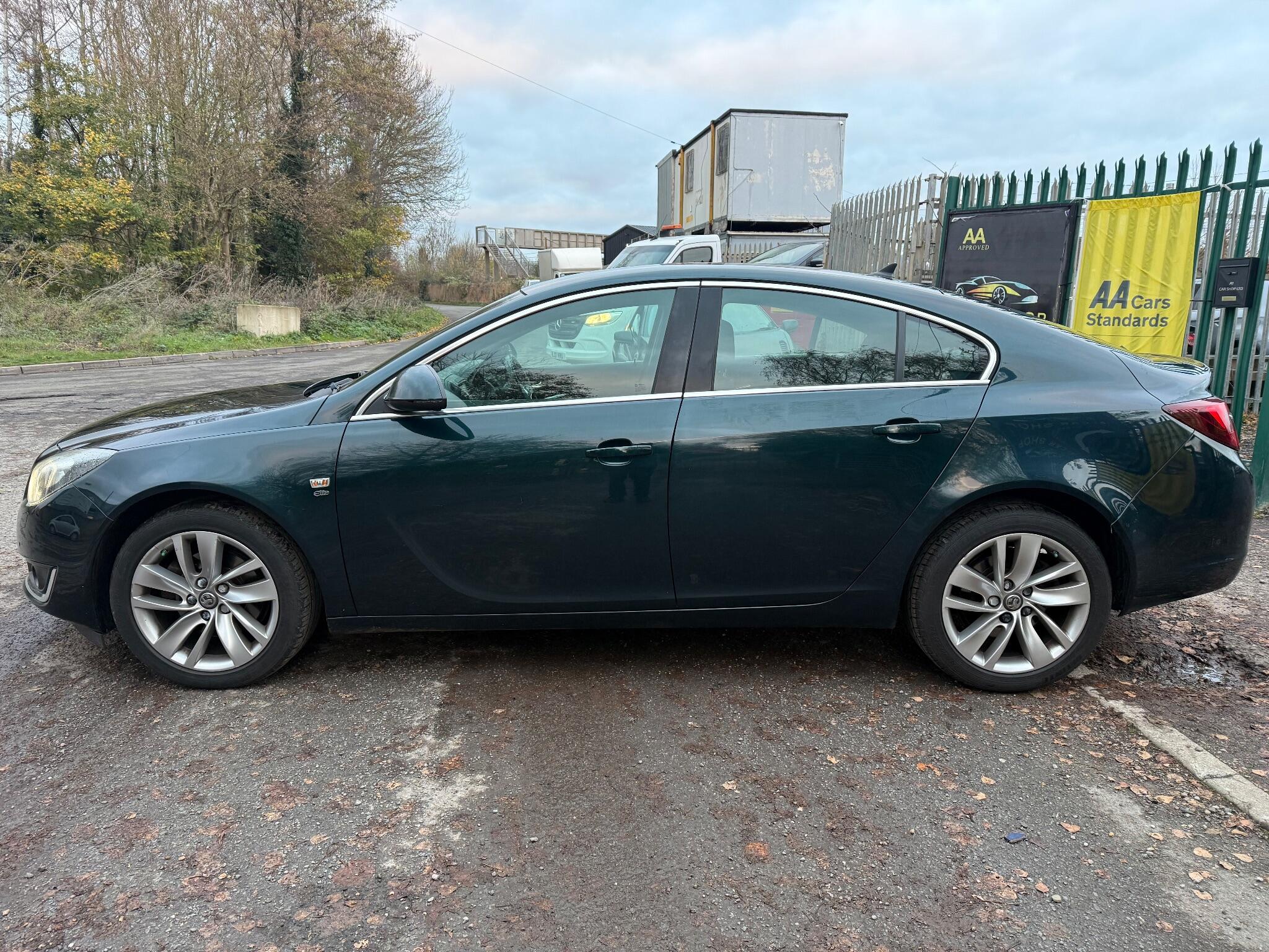 2013 Vauxhall Insignia image 4
