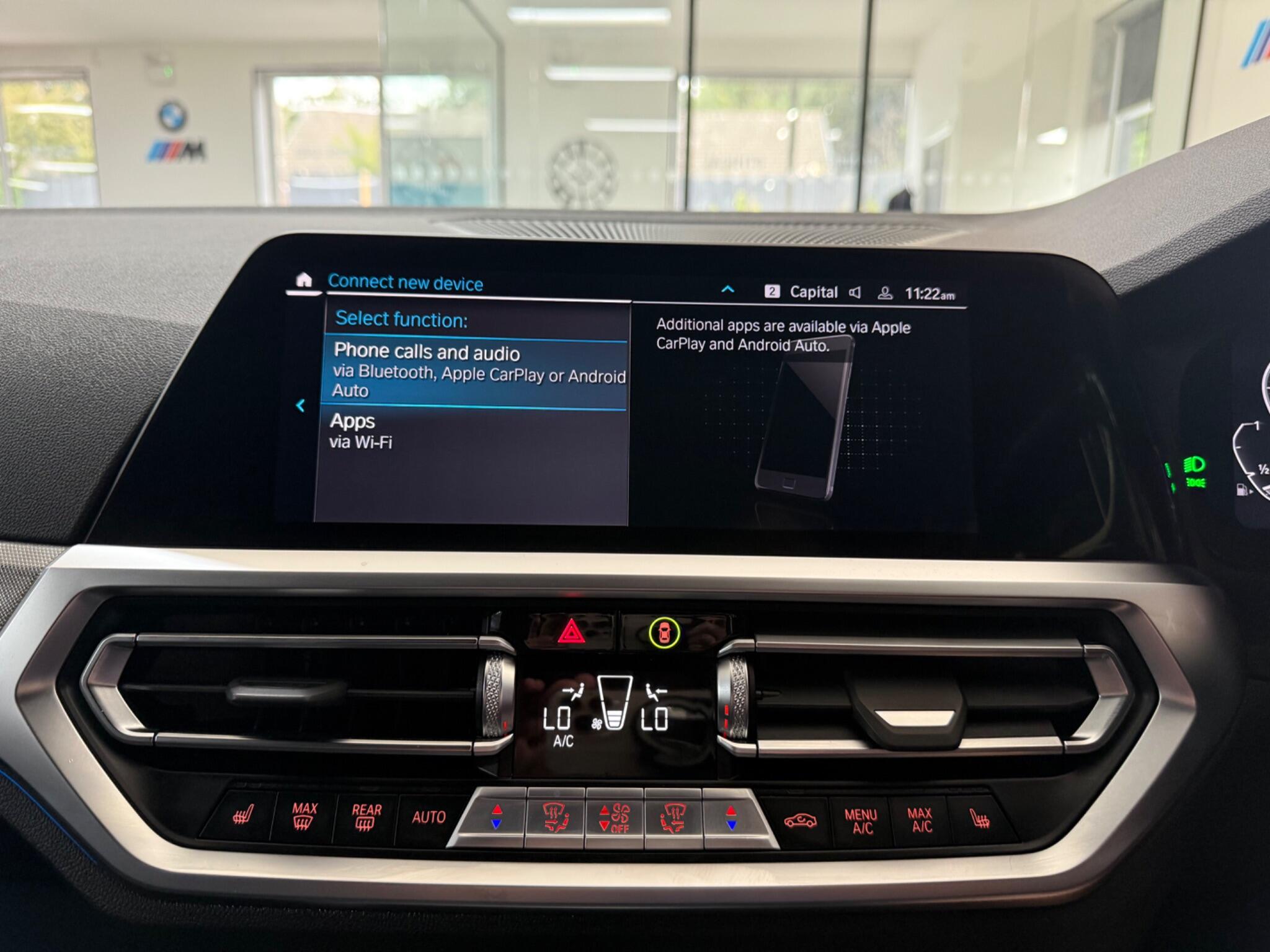 BMW 3 Series view 44