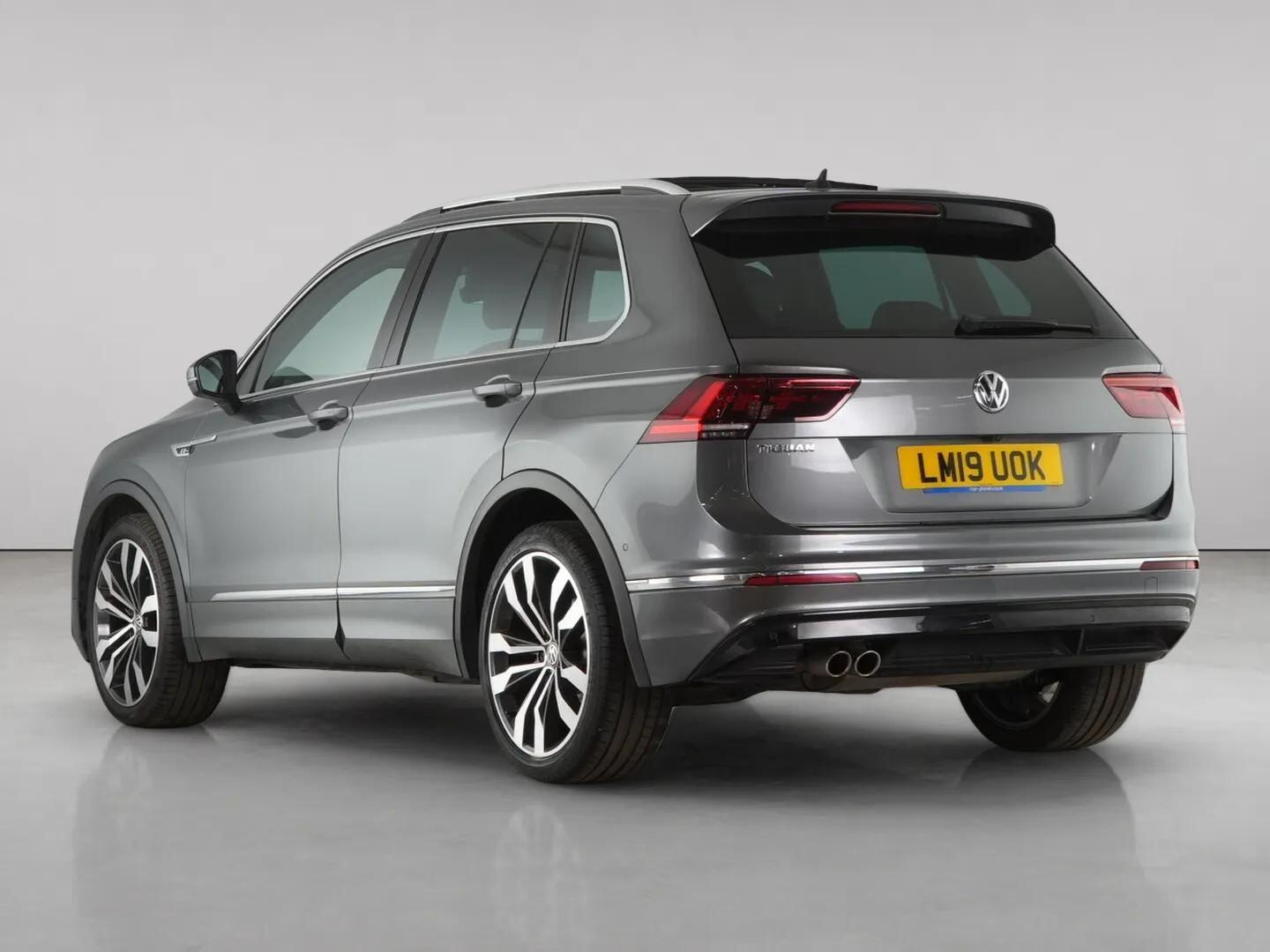 Volkswagen Tiguan view 9