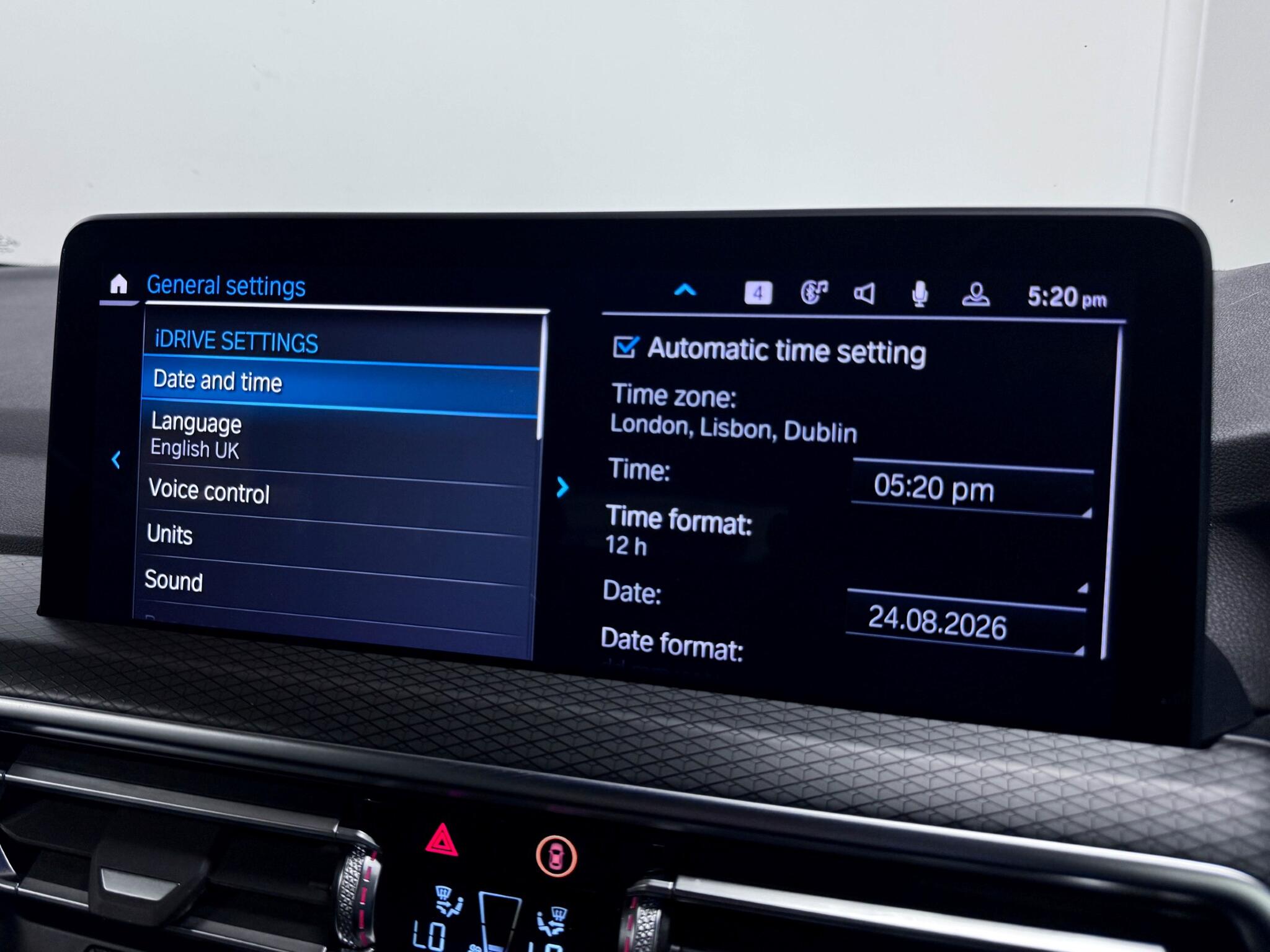 BMW X4 view 55