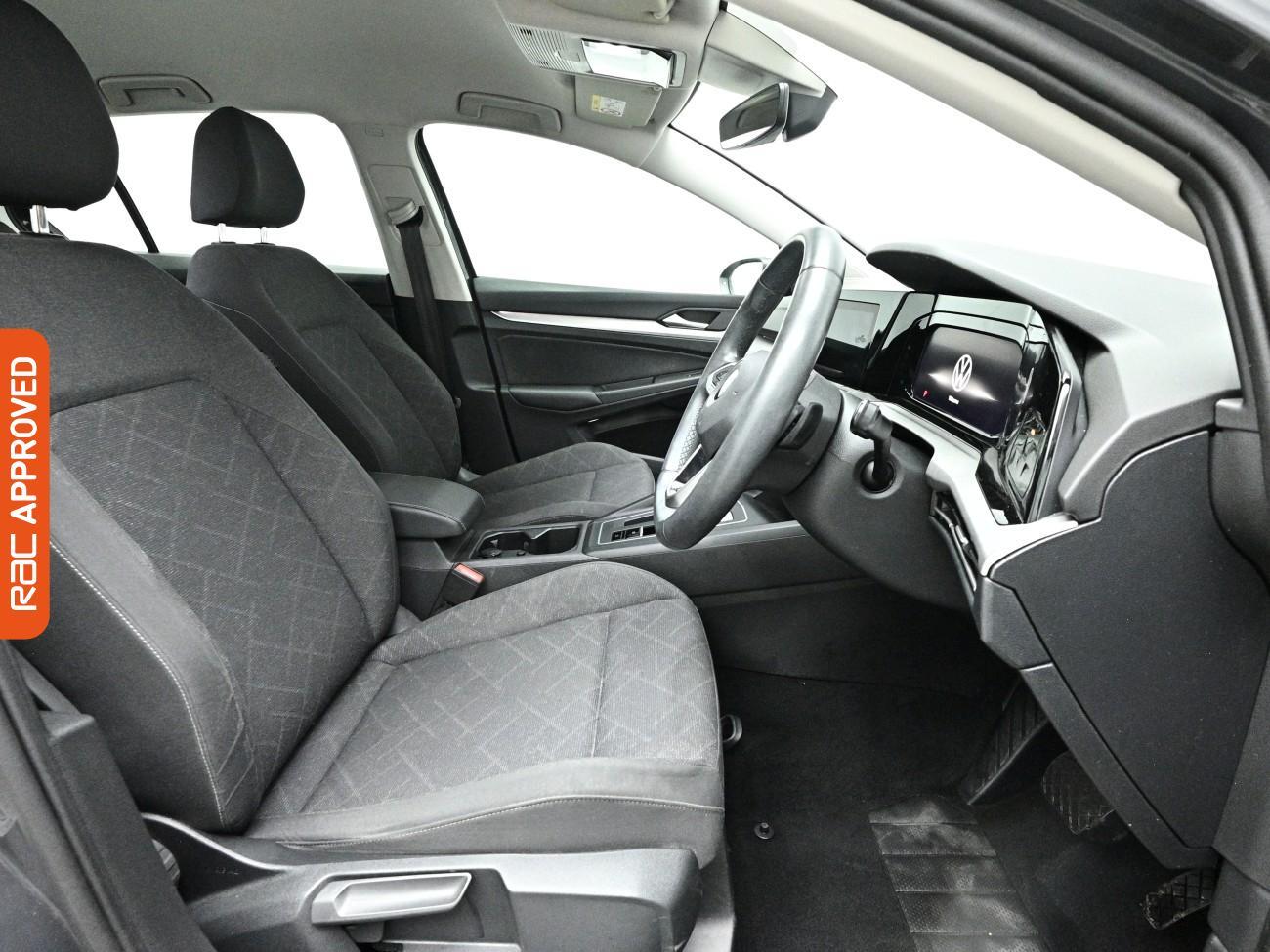 Volkswagen Golf view 11