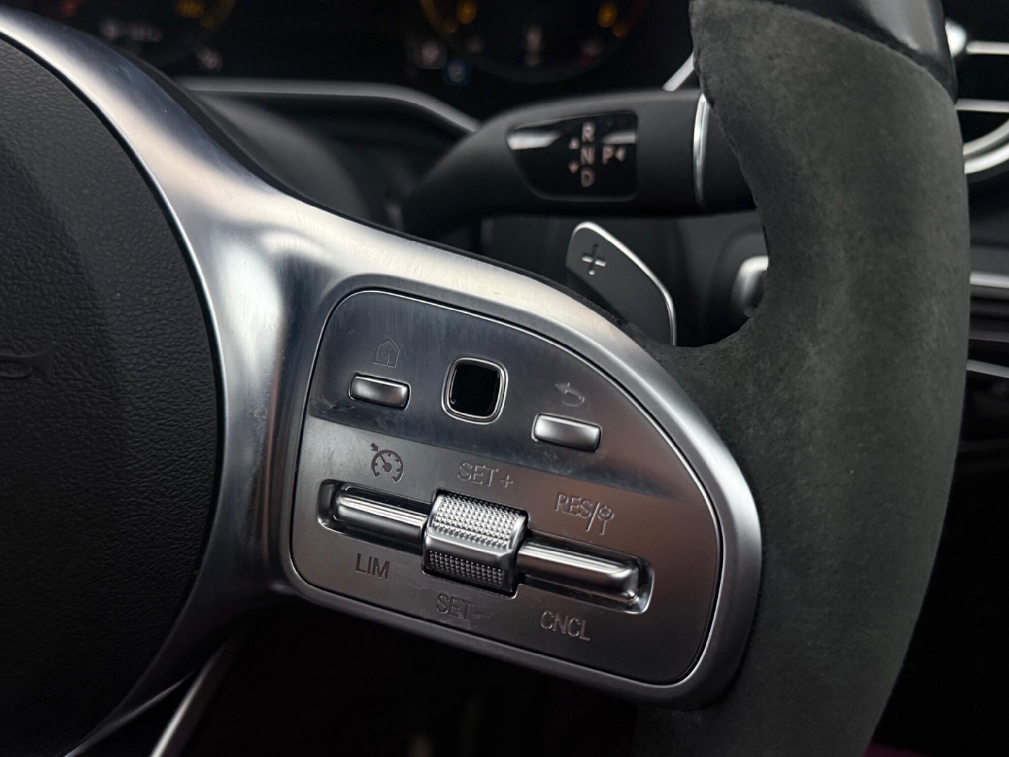 Mercedes-Benz C-Class view 16