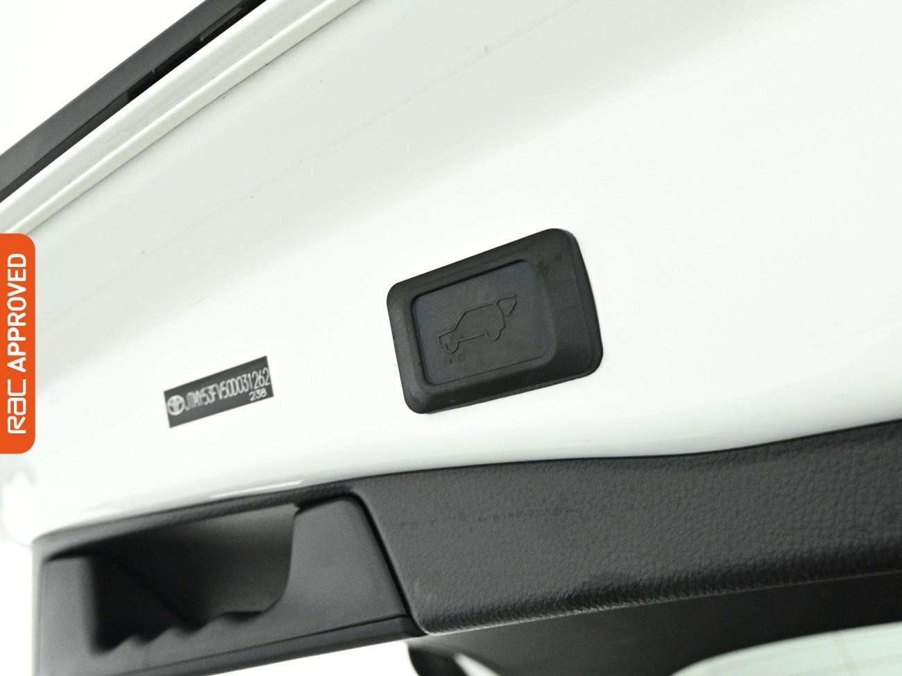 Toyota Rav4 view 28