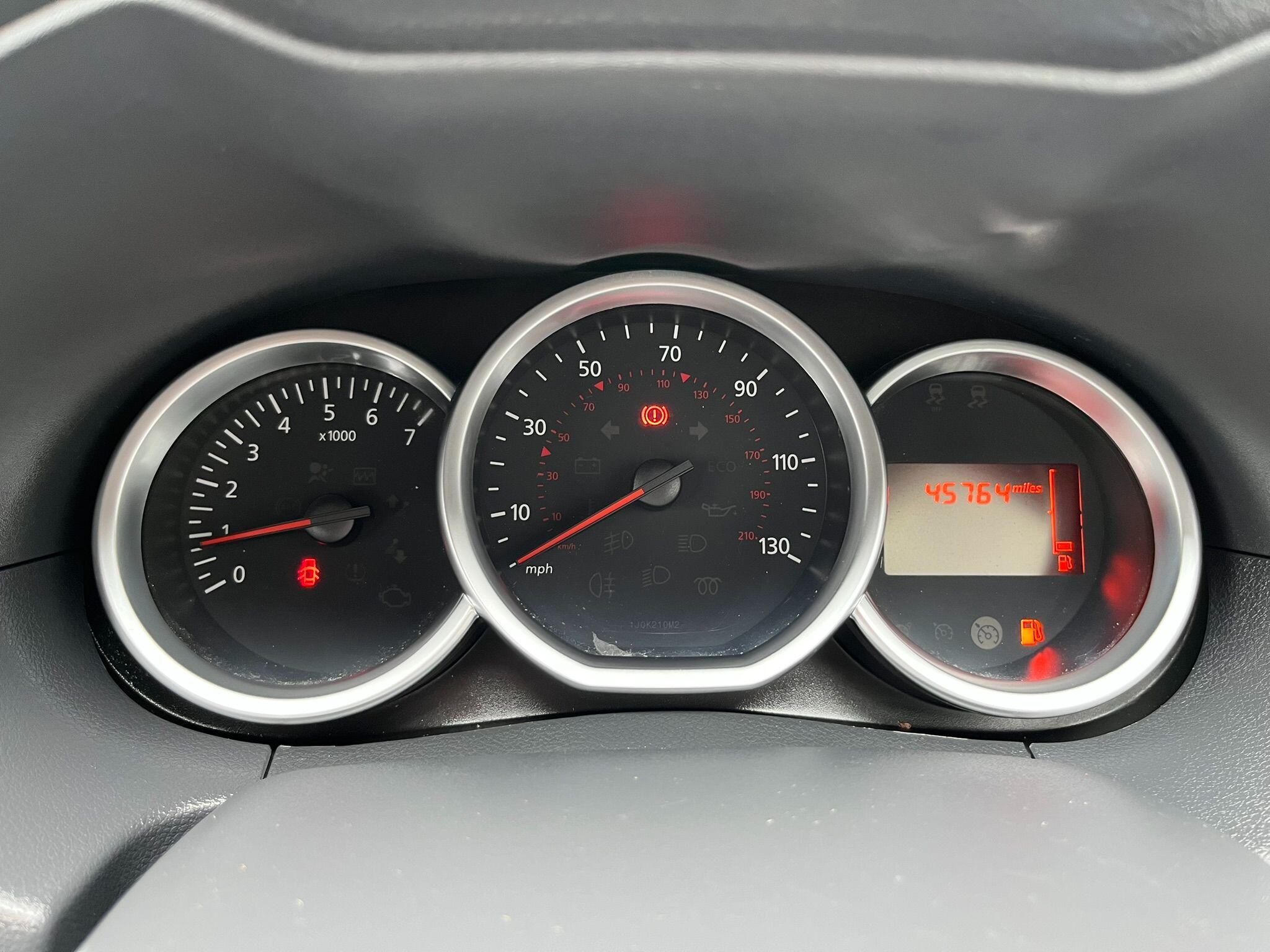 Dacia Duster view 15