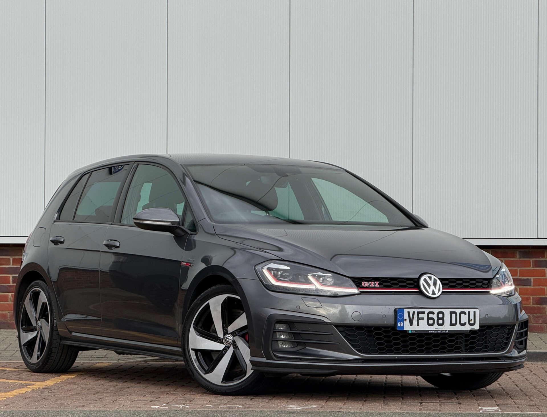 Volkswagen Golf main image