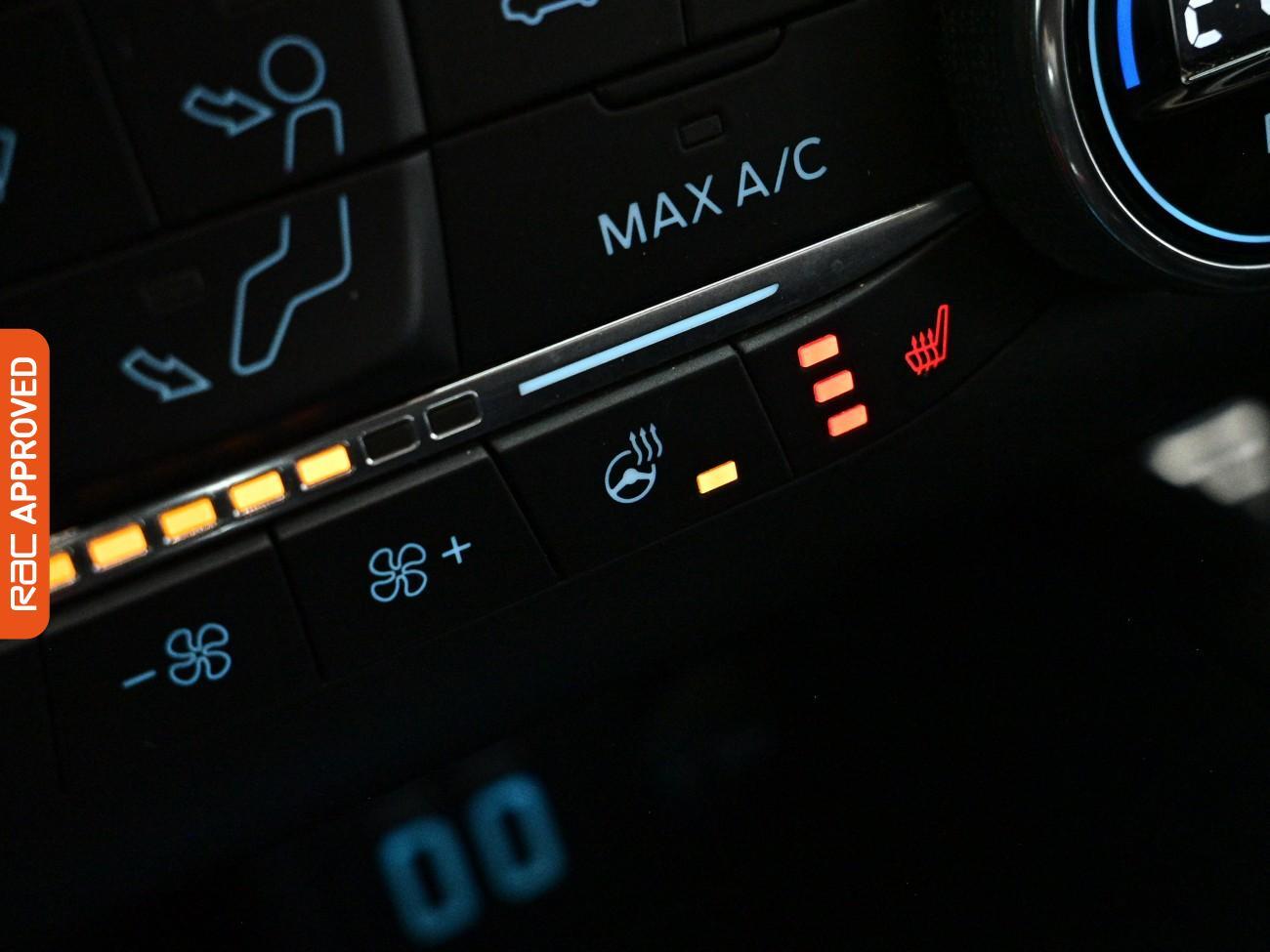 Ford Kuga view 22