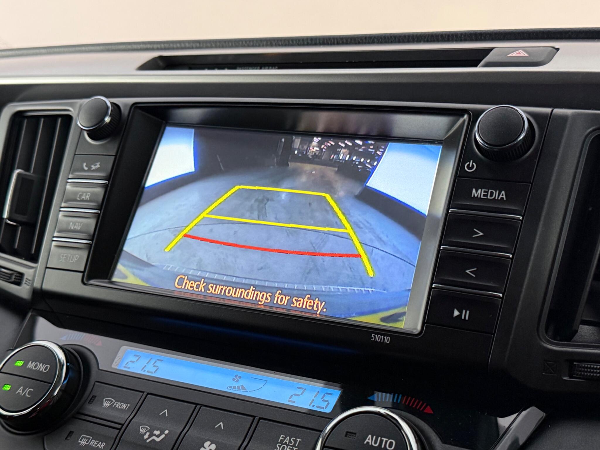 Toyota Rav4 view 26