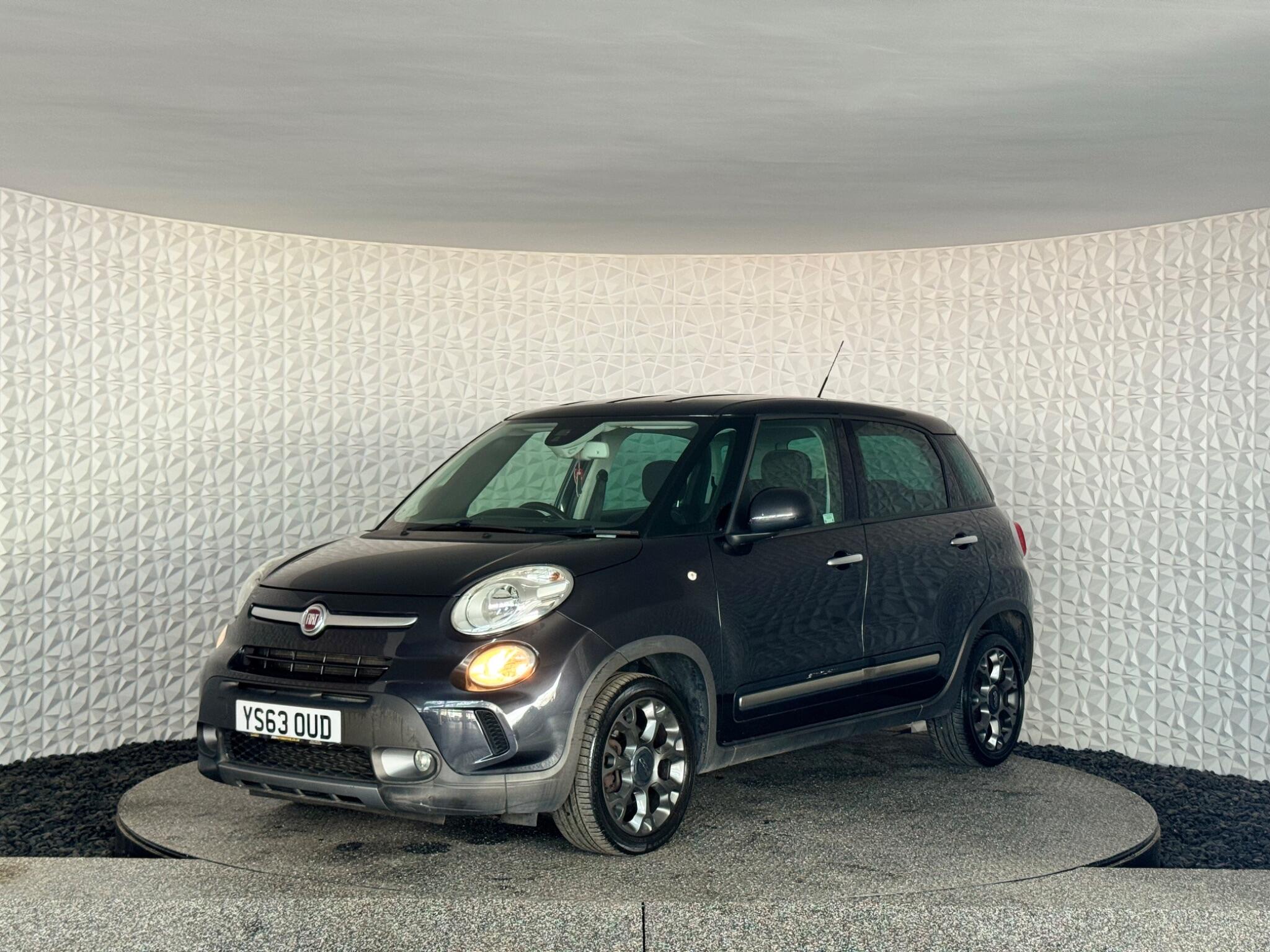 Fiat 500l view 22