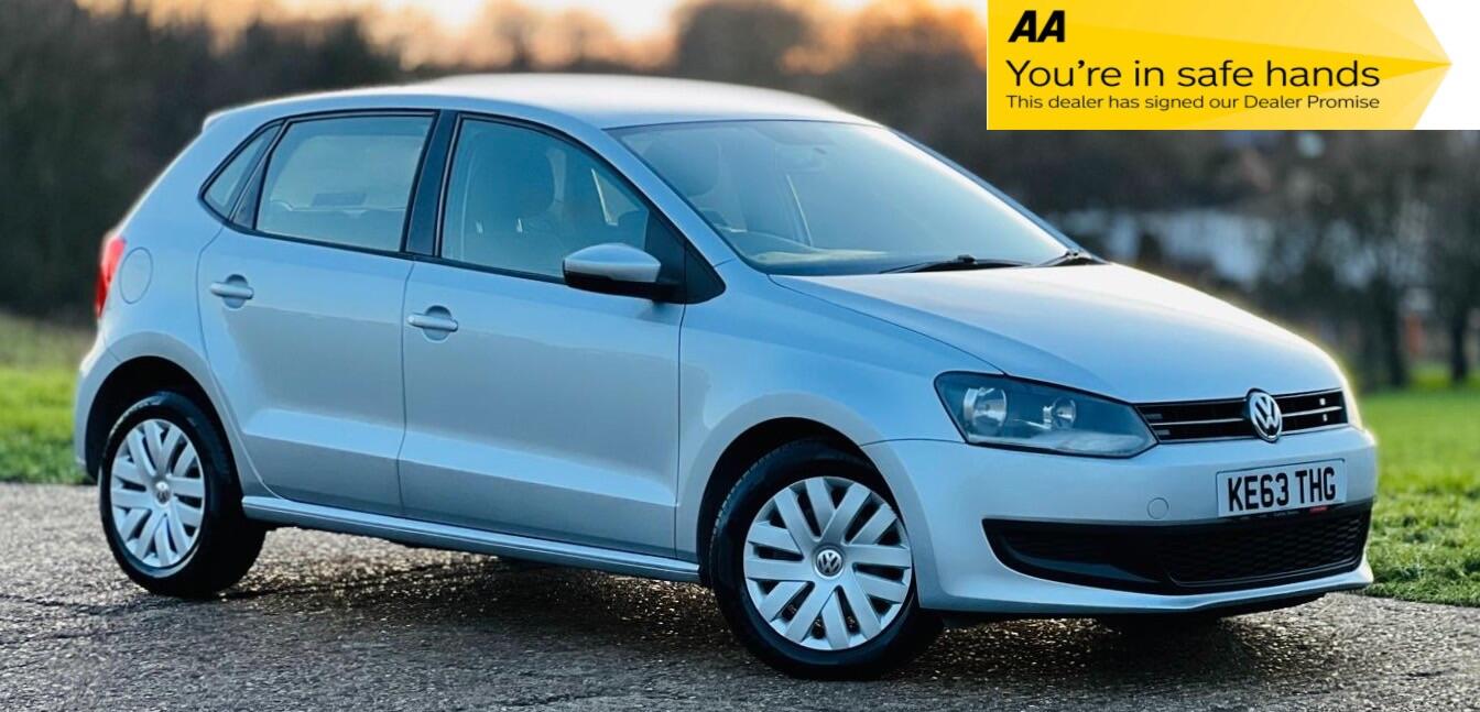 2013 Volkswagen Polo image 1