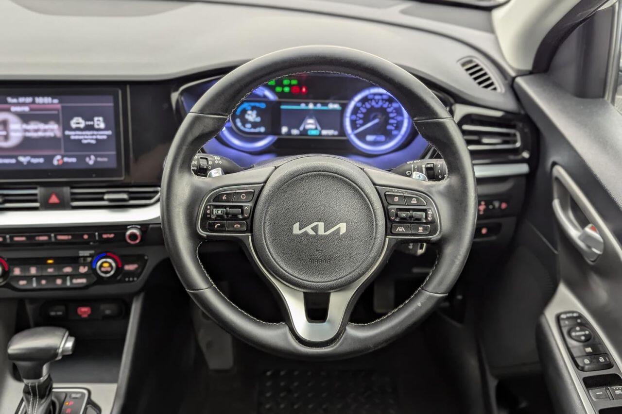 Kia Niro view 31