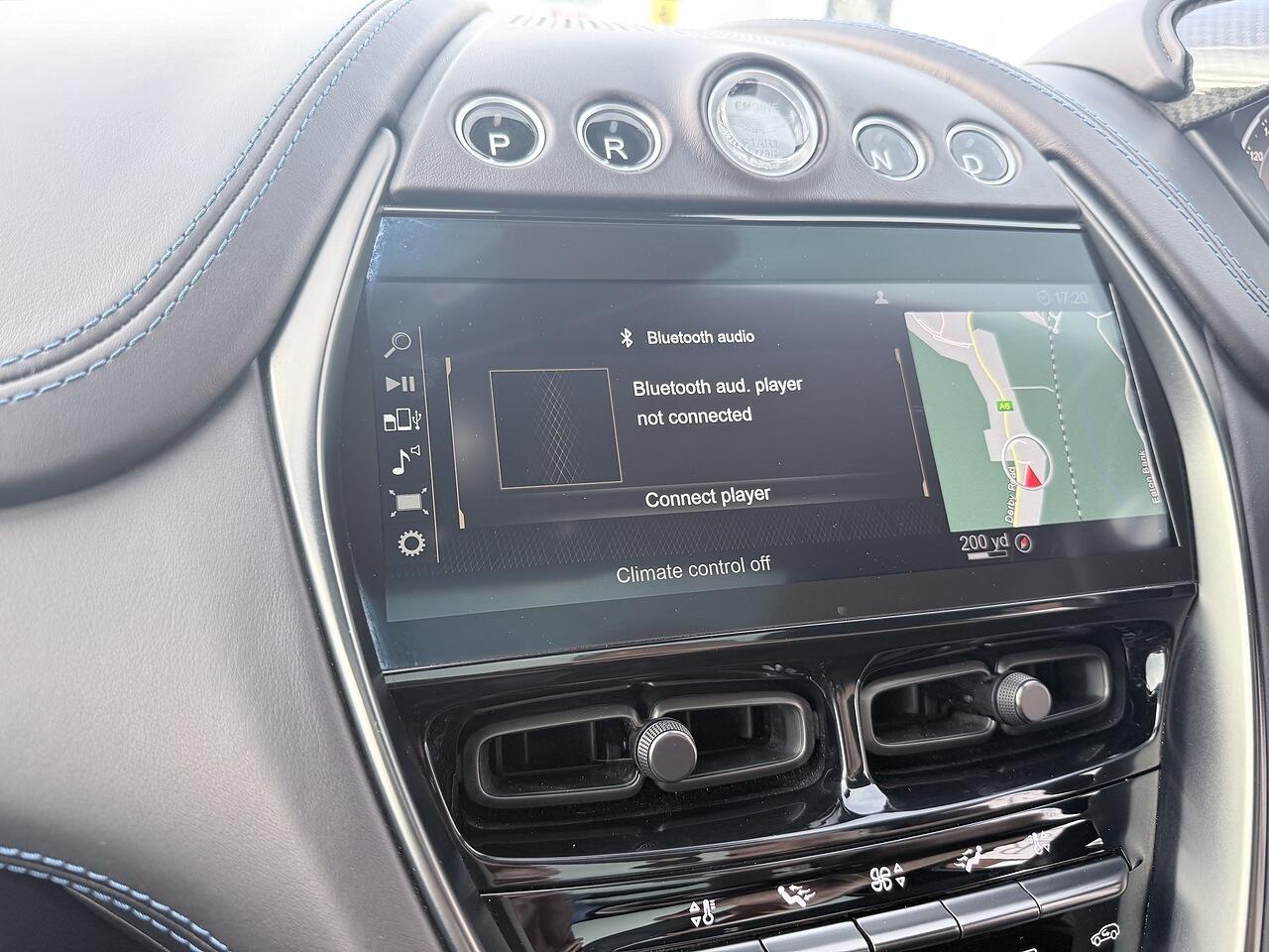Aston Martin DBX view 25