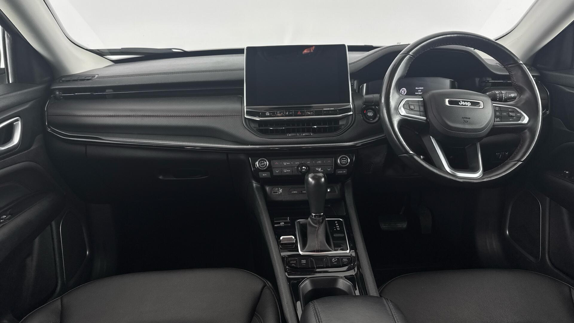 Jeep Compass view 11