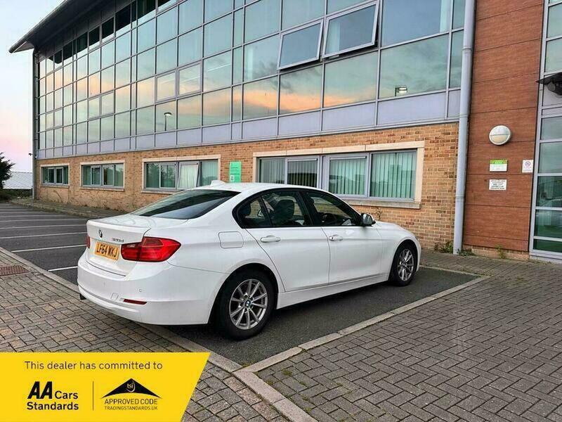 2014 BMW 3 Series 2.0 320d ED EfficientDynamics Business Auto Euro 5 (s/s) 4dr • 90,200 miles image 12