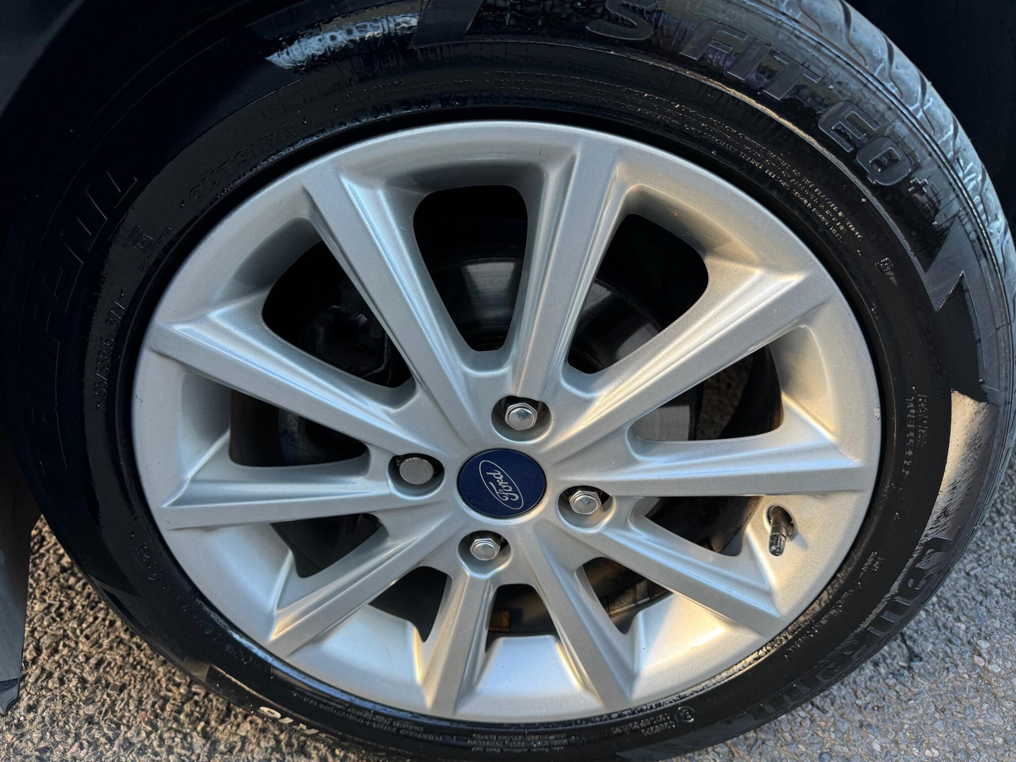 Ford Fiesta view 26