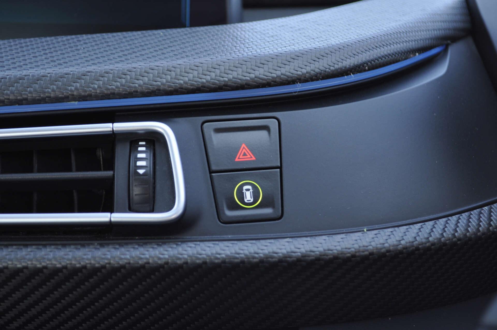 BMW I8 view 22